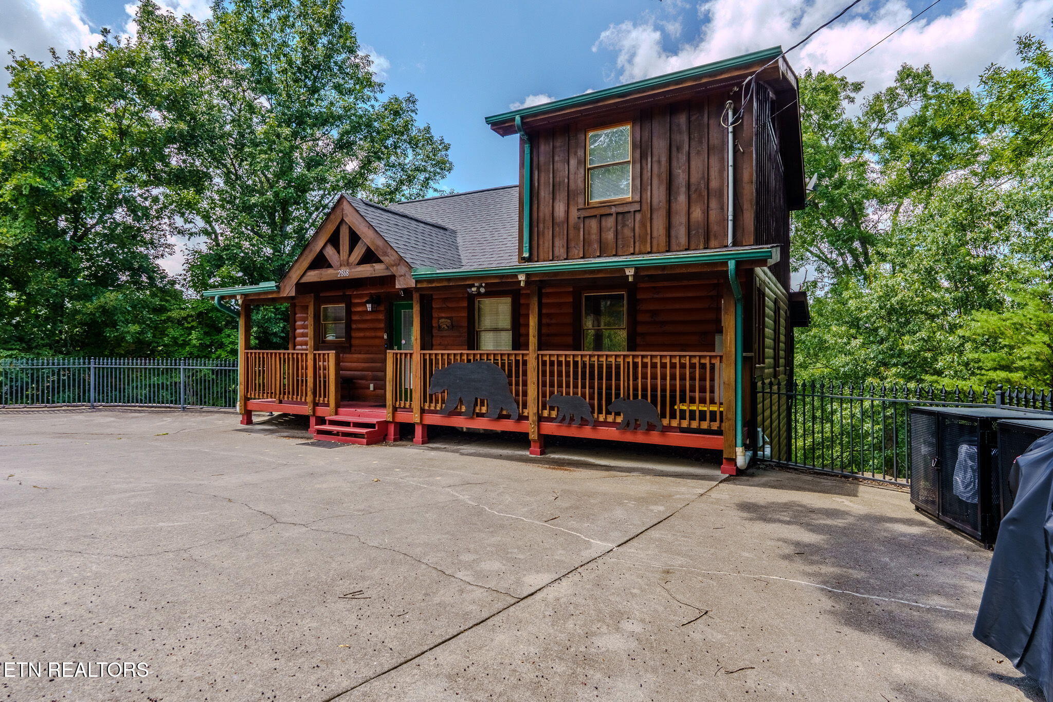 2868 Pine Haven Drive Sevierville TN 37862