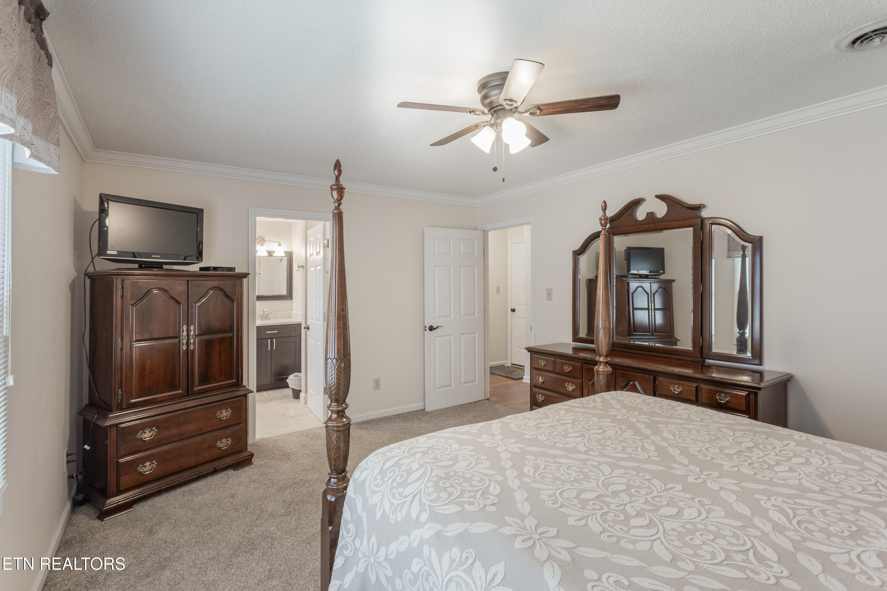 709 Landing Lane Knoxville TN 37934