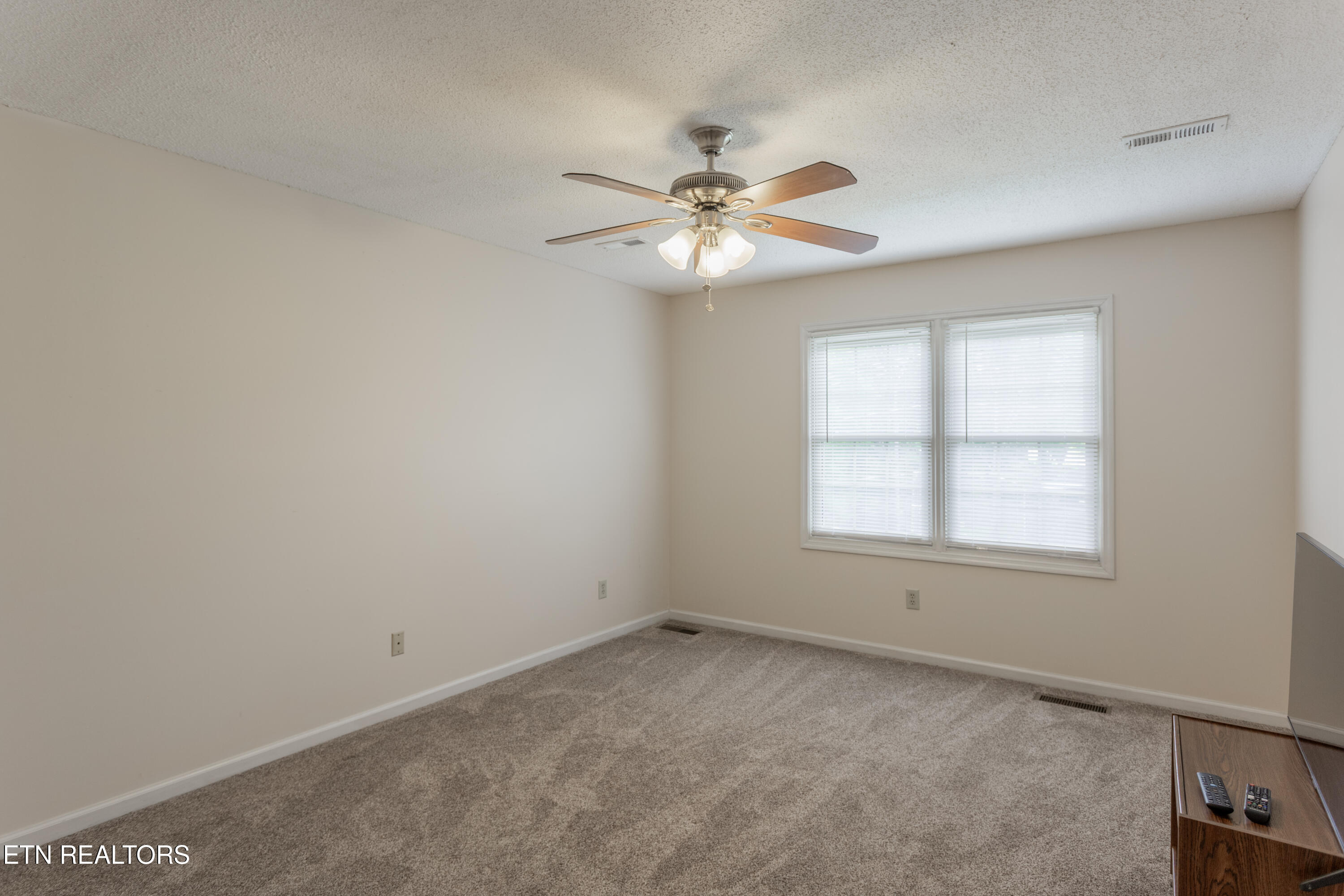 709 Landing Lane Knoxville TN 37934