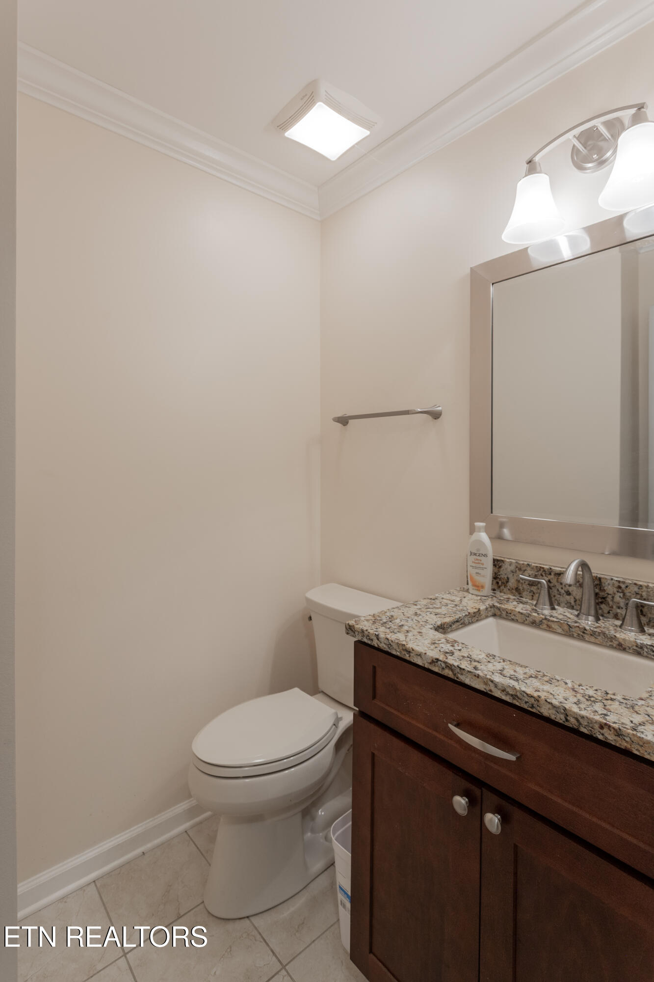 709 Landing Lane Knoxville TN 37934
