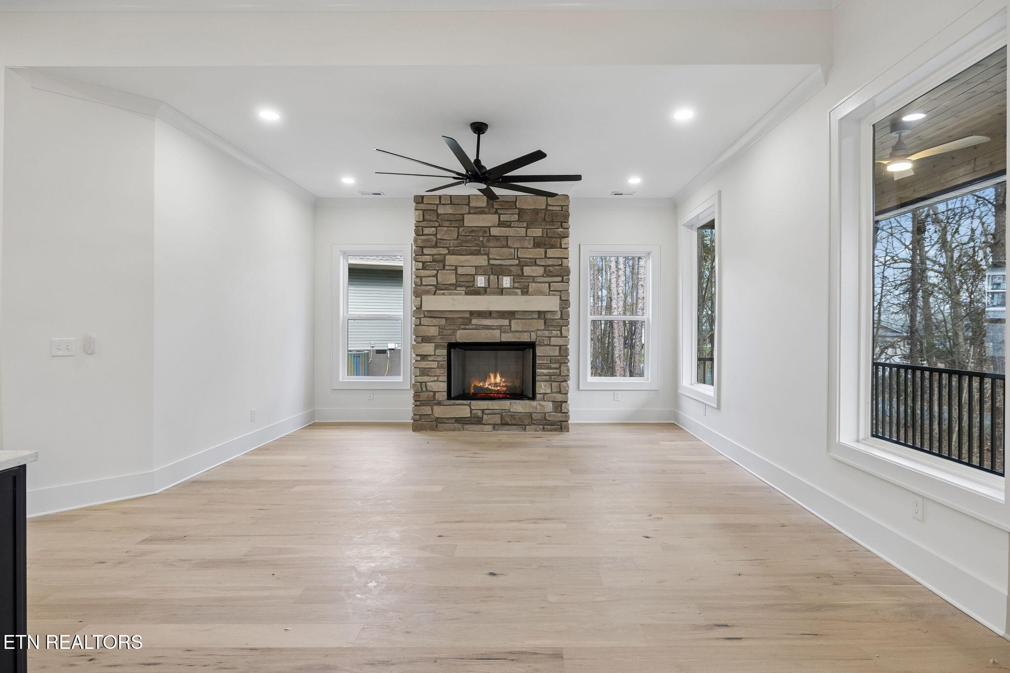 124 Utsesti Way Loudon TN 37774