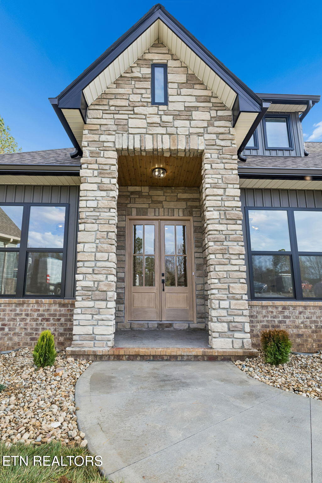 124 Utsesti Way Loudon TN 37774