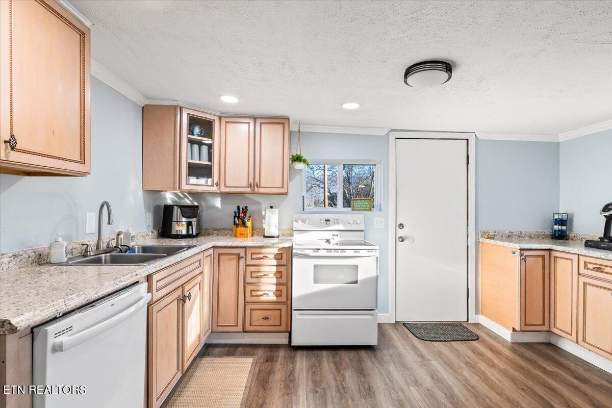 170 Bow Point Road Lafollette TN 37766