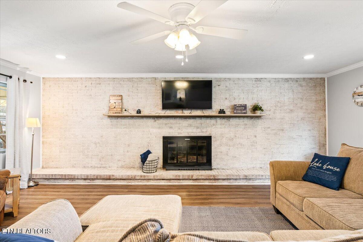 170 Bow Point Road Lafollette TN 37766