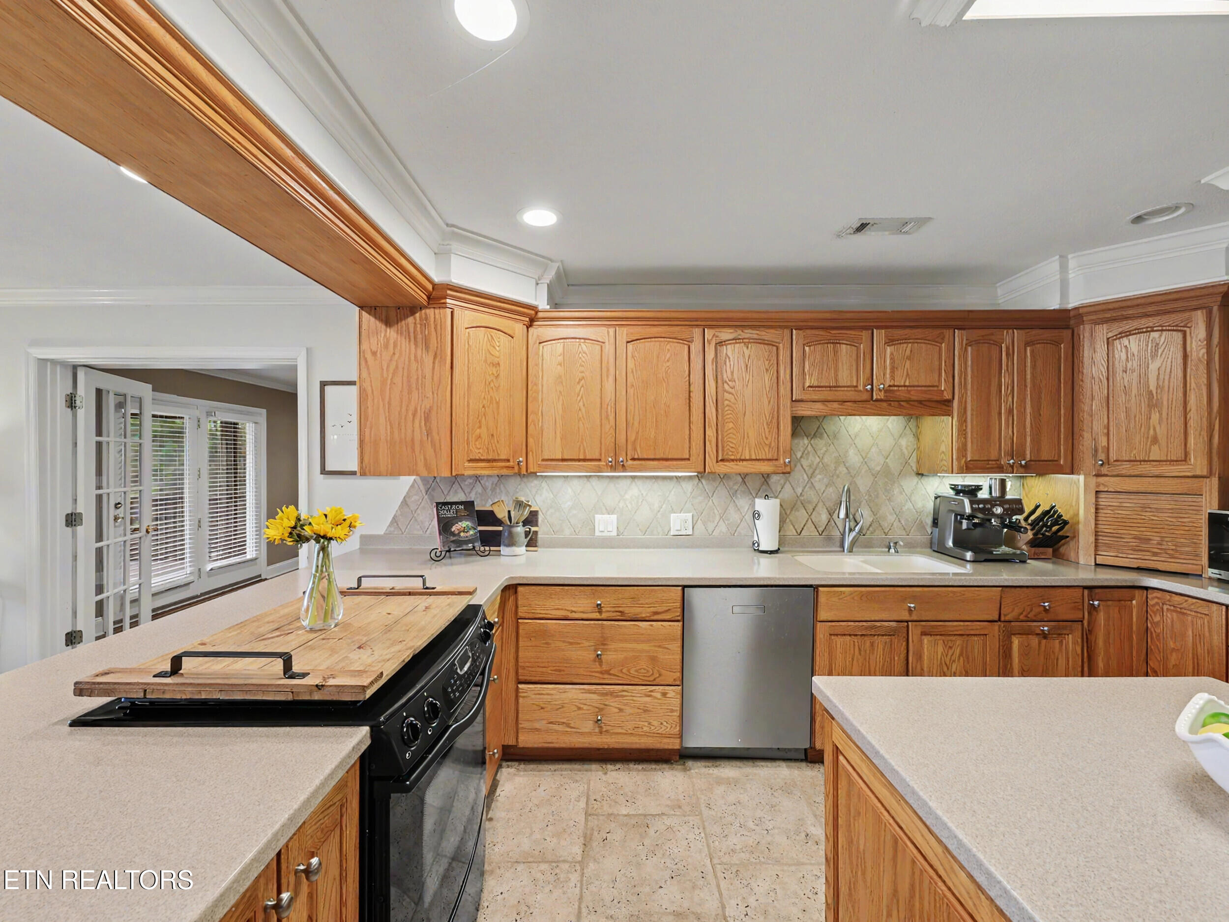 725 Loudon View Drive Friendsville TN 37737