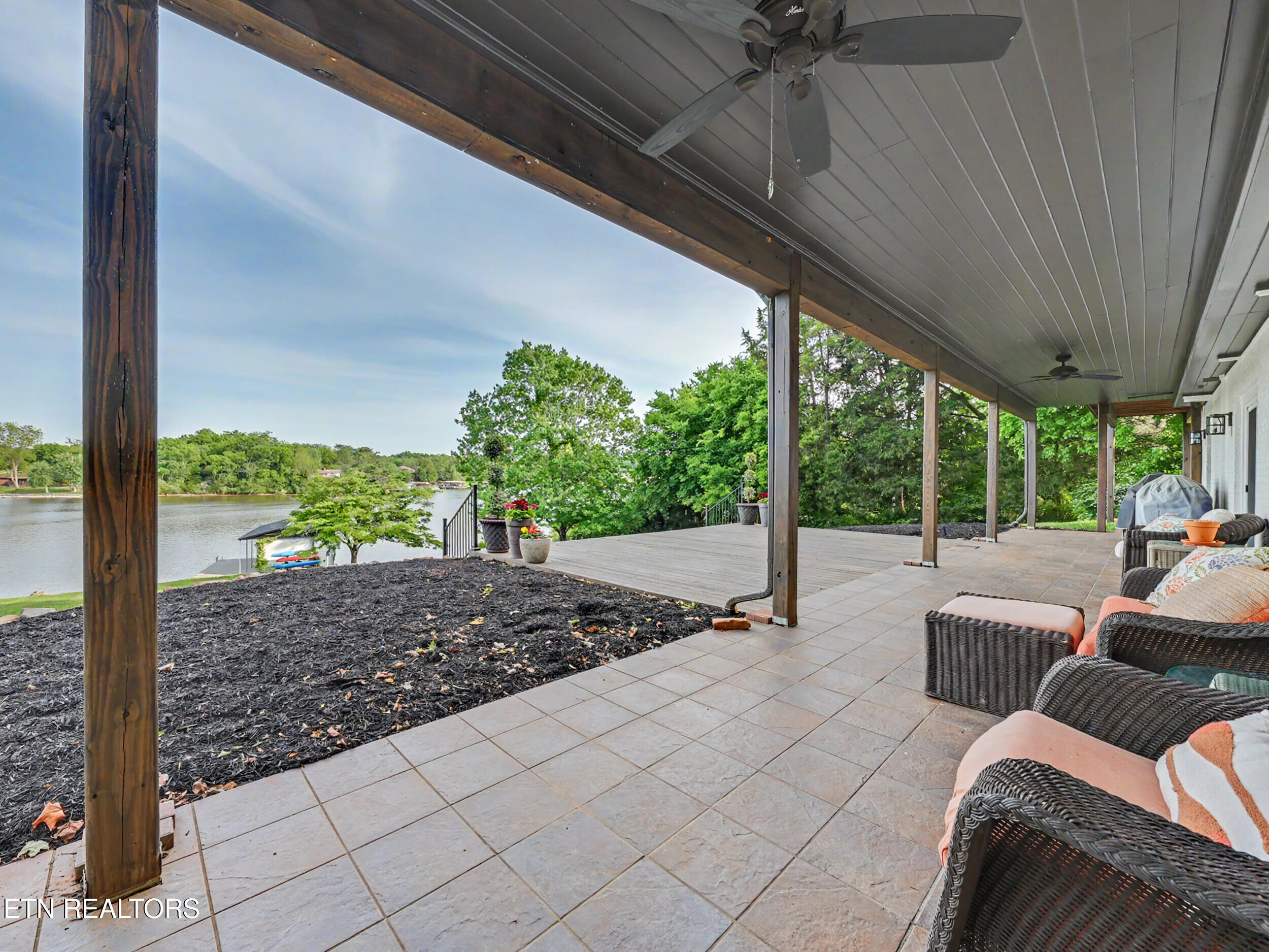 725 Loudon View Drive Friendsville TN 37737