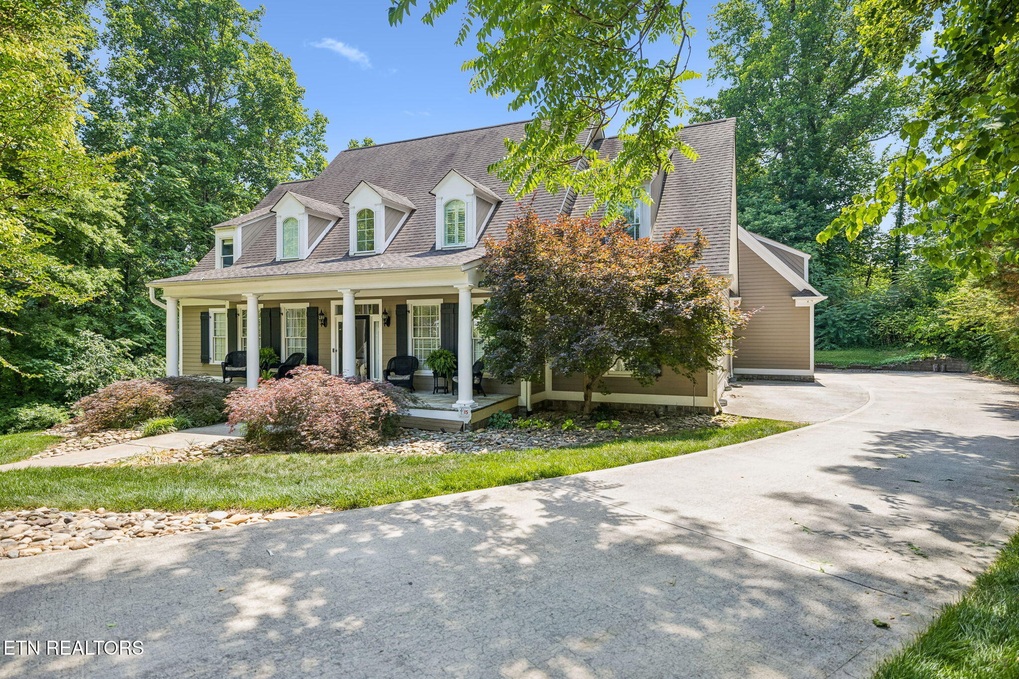 609 Commodore Lane Knoxville TN 37934
