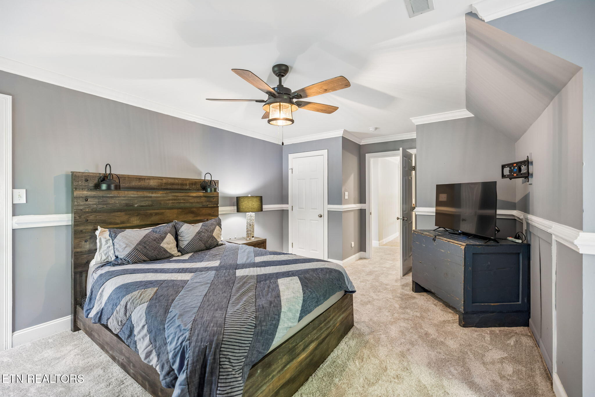 609 Commodore Lane Knoxville TN 37934