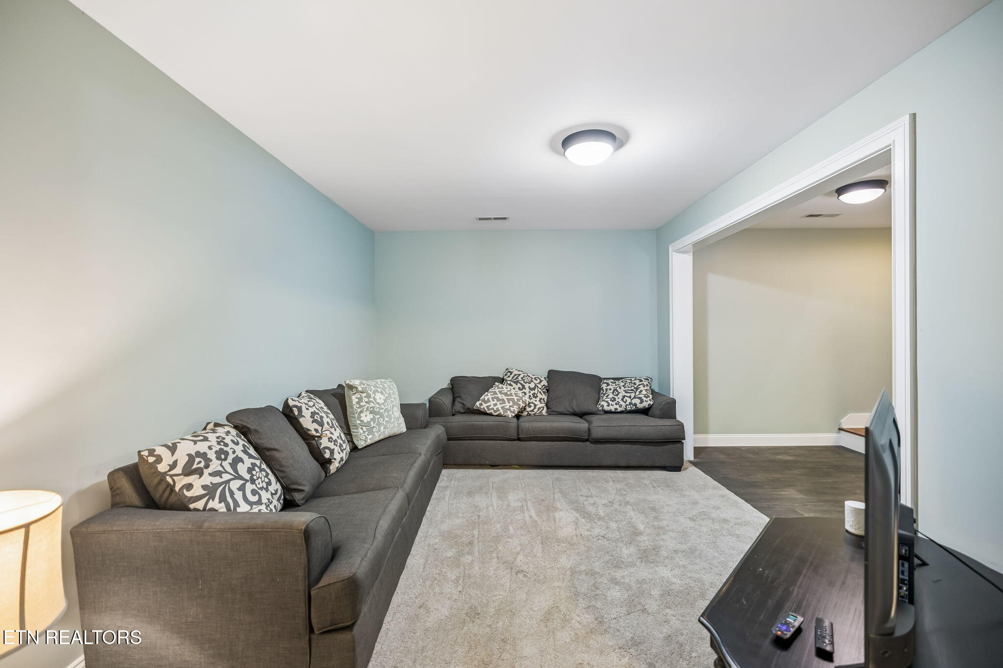 609 Commodore Lane Knoxville TN 37934