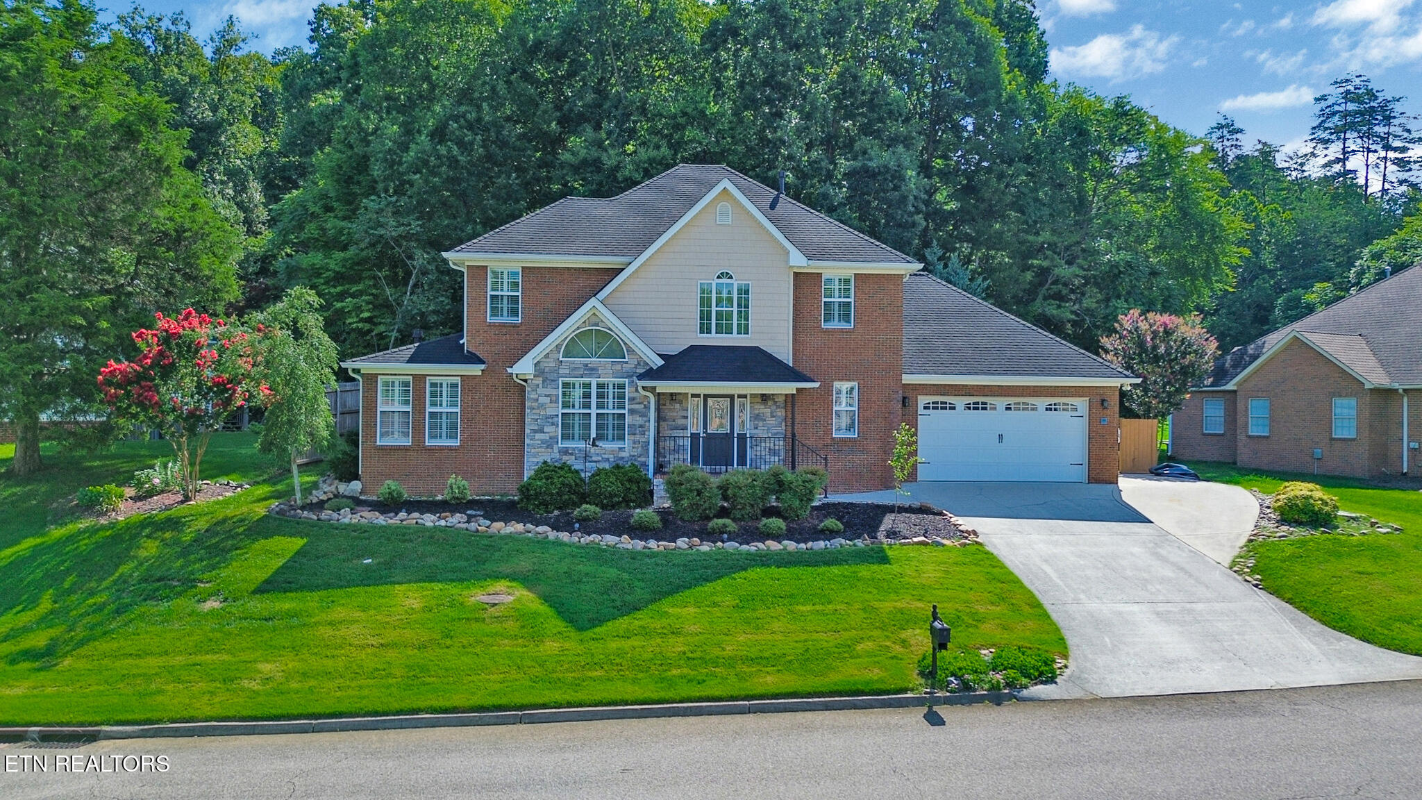 2000 Cascade Falls Lane Knoxville TN 37931