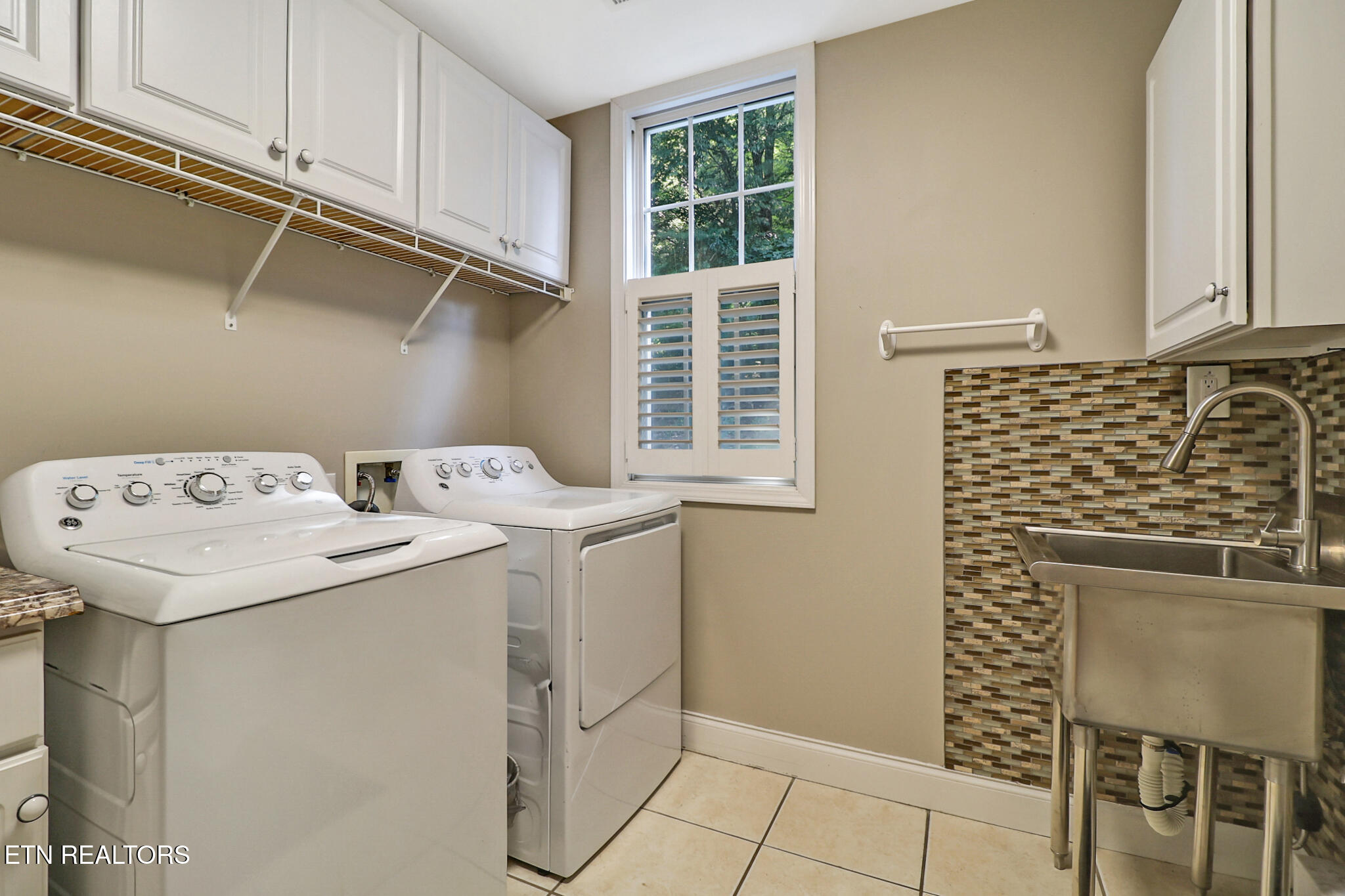 2000 Cascade Falls Lane Knoxville TN 37931