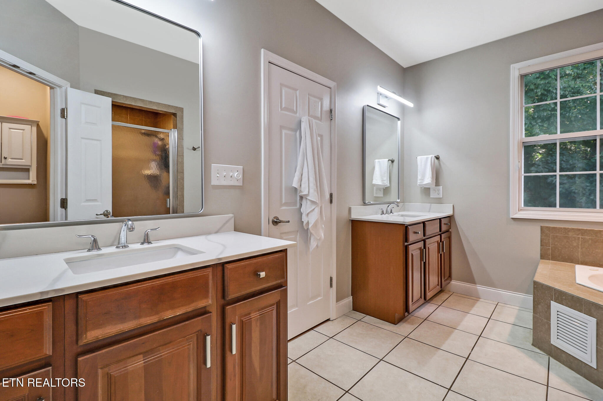 2000 Cascade Falls Lane Knoxville TN 37931
