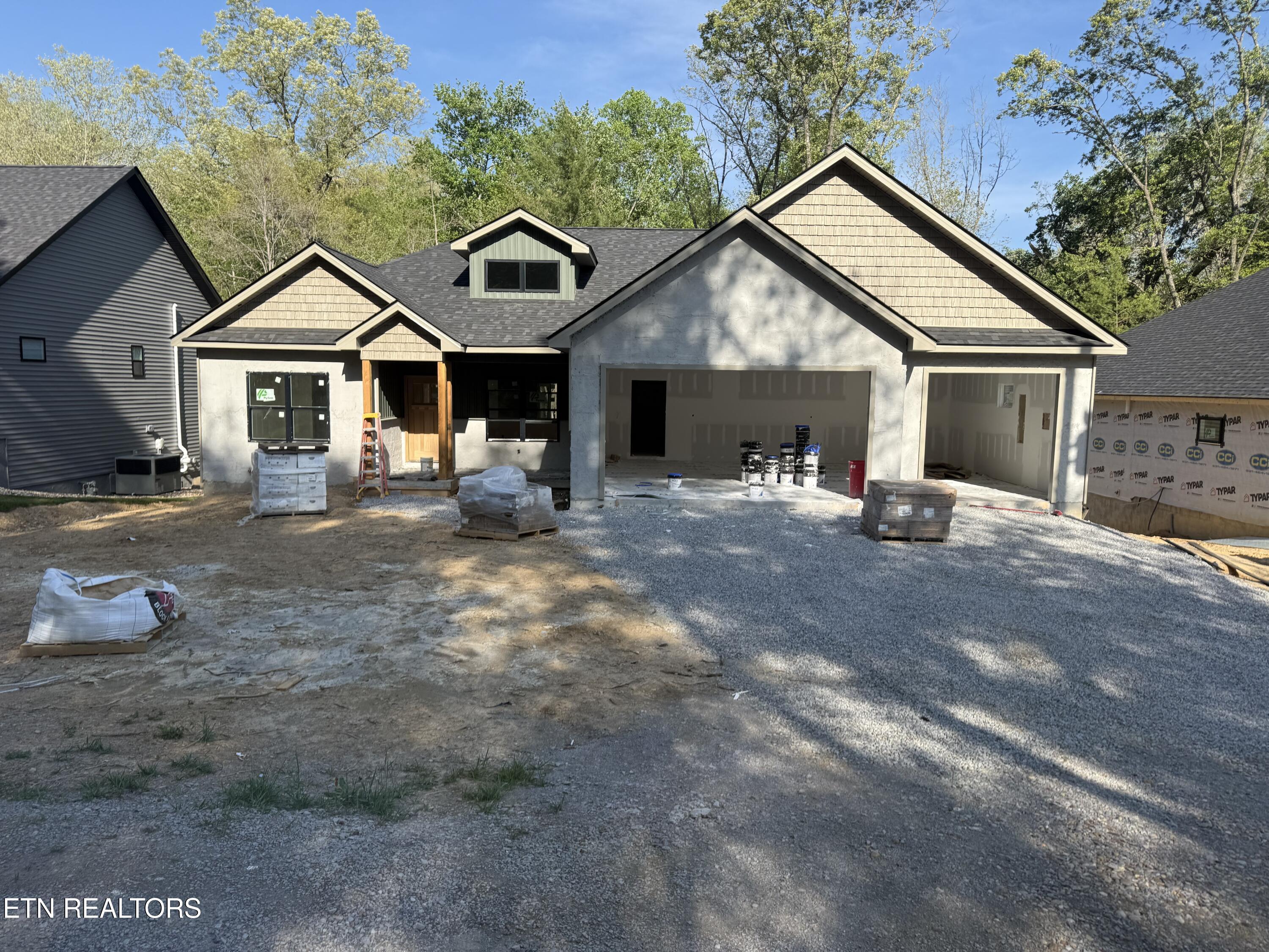 155 Natchez Circle Crossville TN 38558