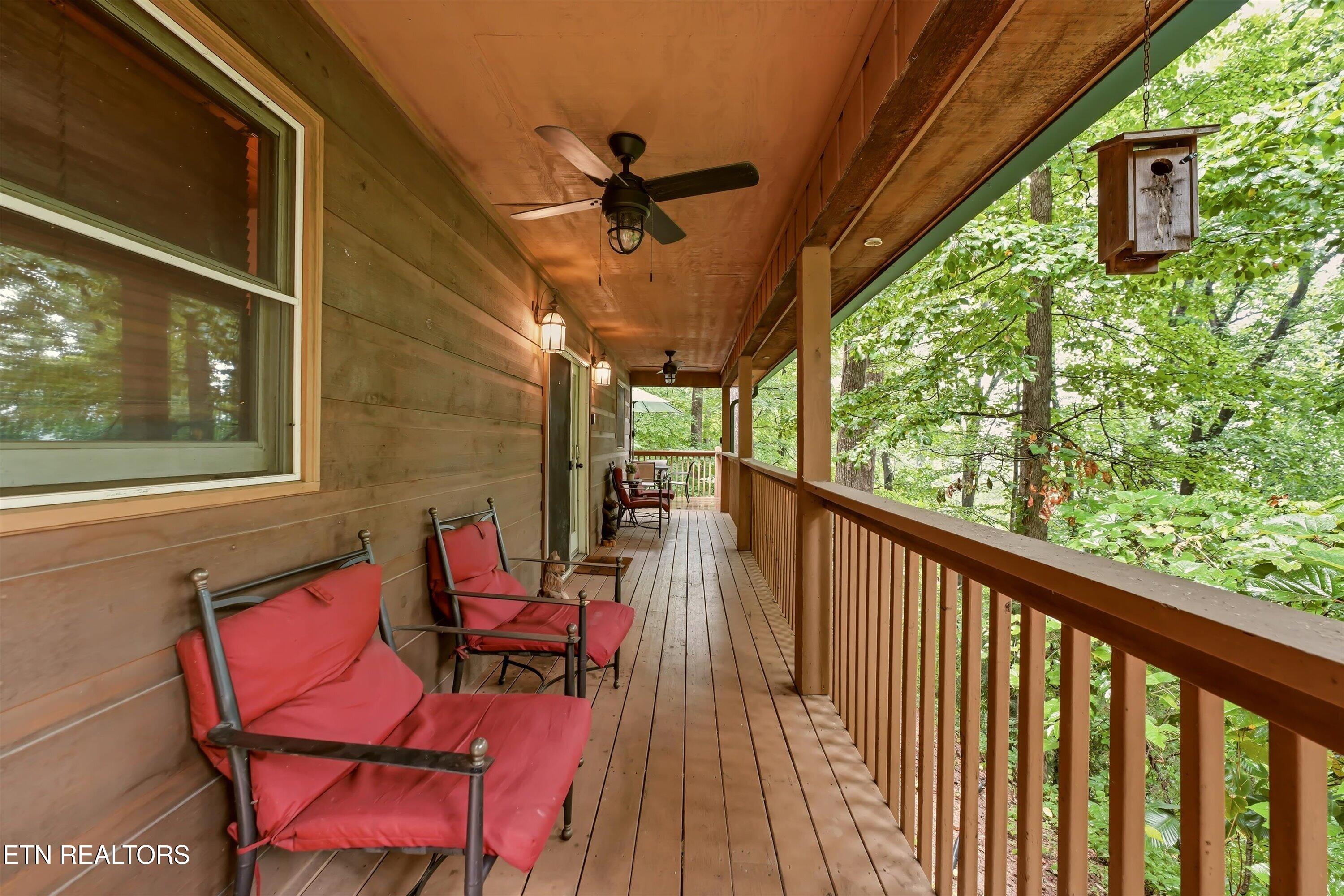 3770 Ravens Den Way Pigeon Forge TN 37862