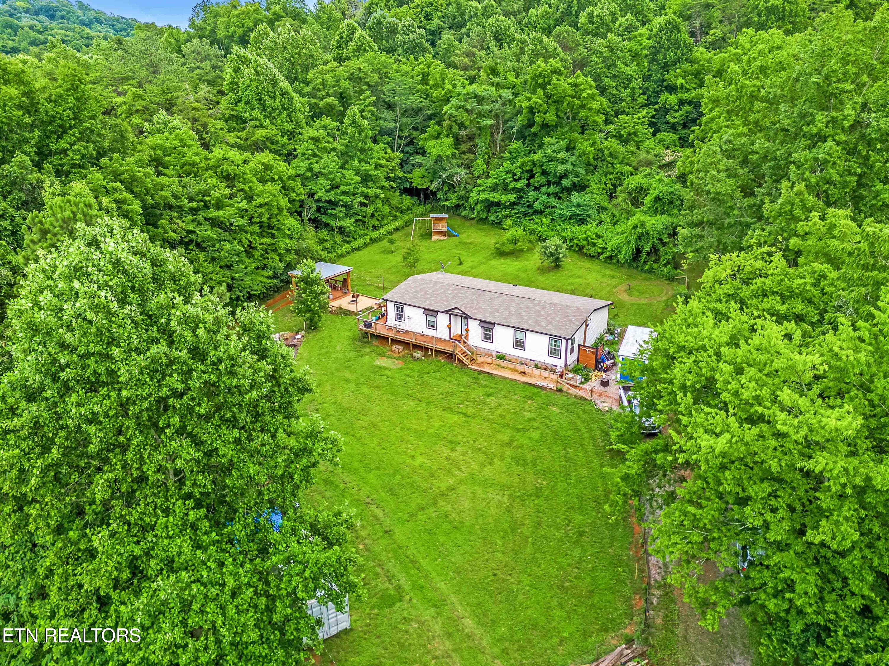 516 Knob Road Vonore TN 37885