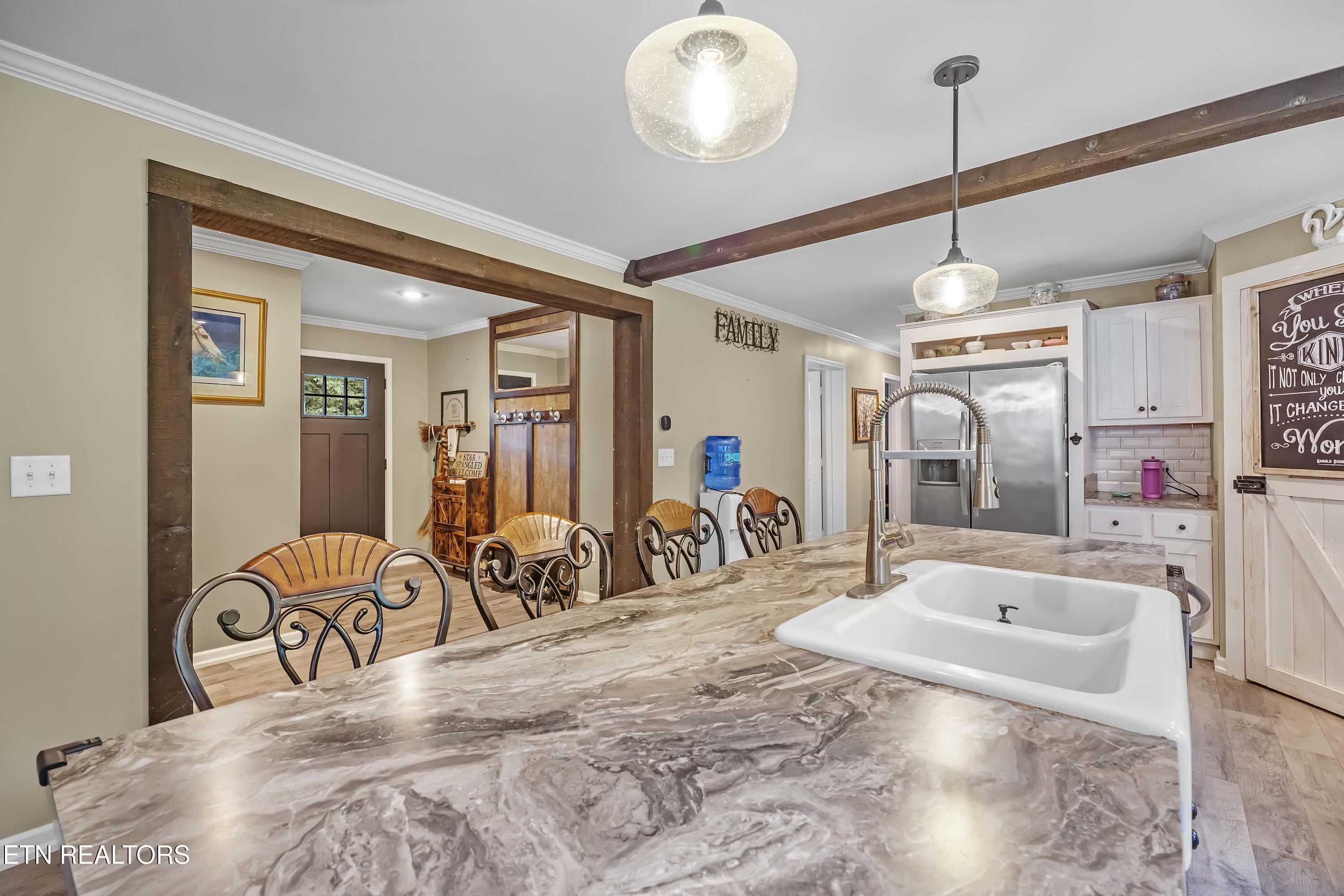 516 Knob Road Vonore TN 37885