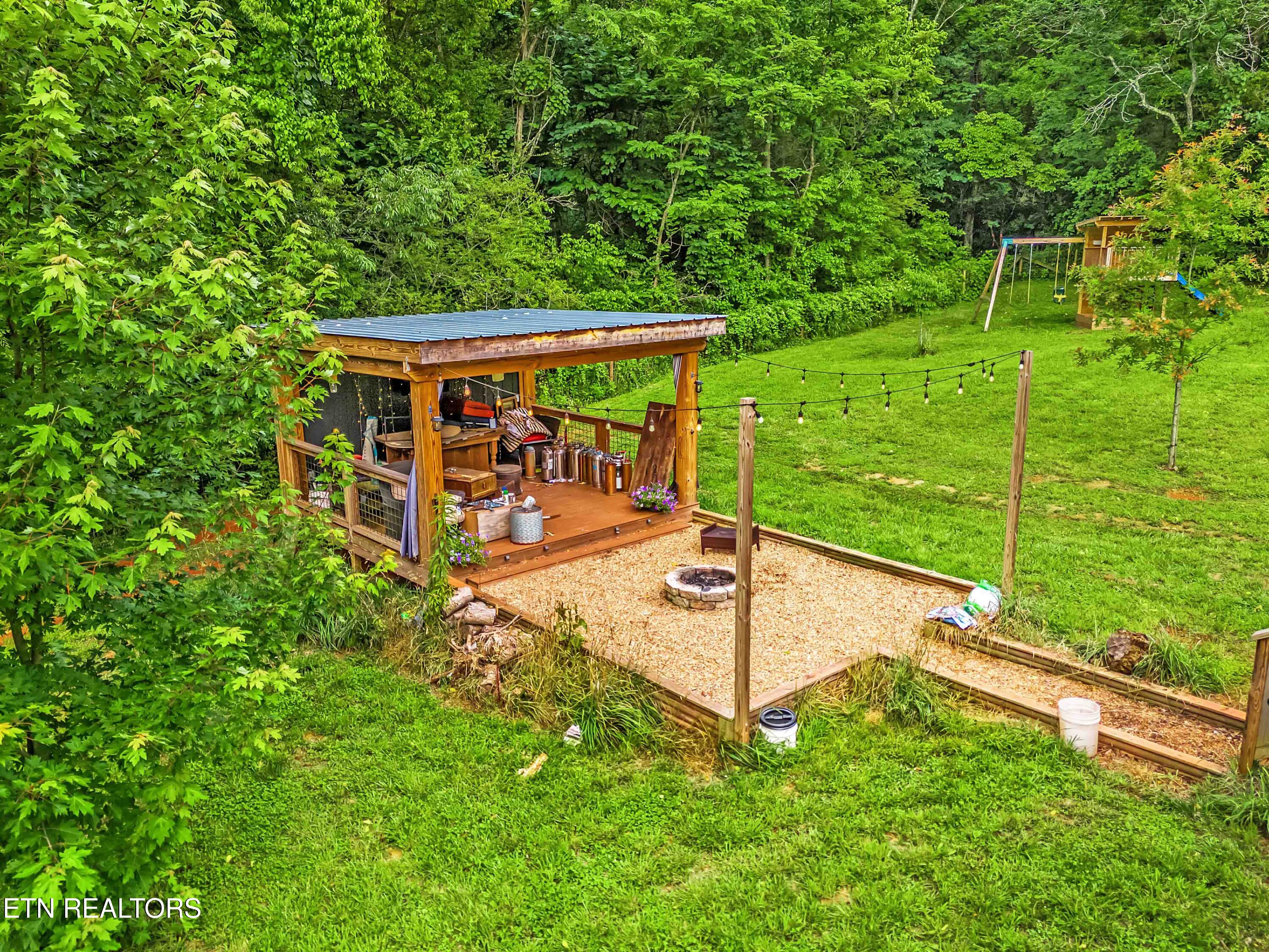 516 Knob Road Vonore TN 37885