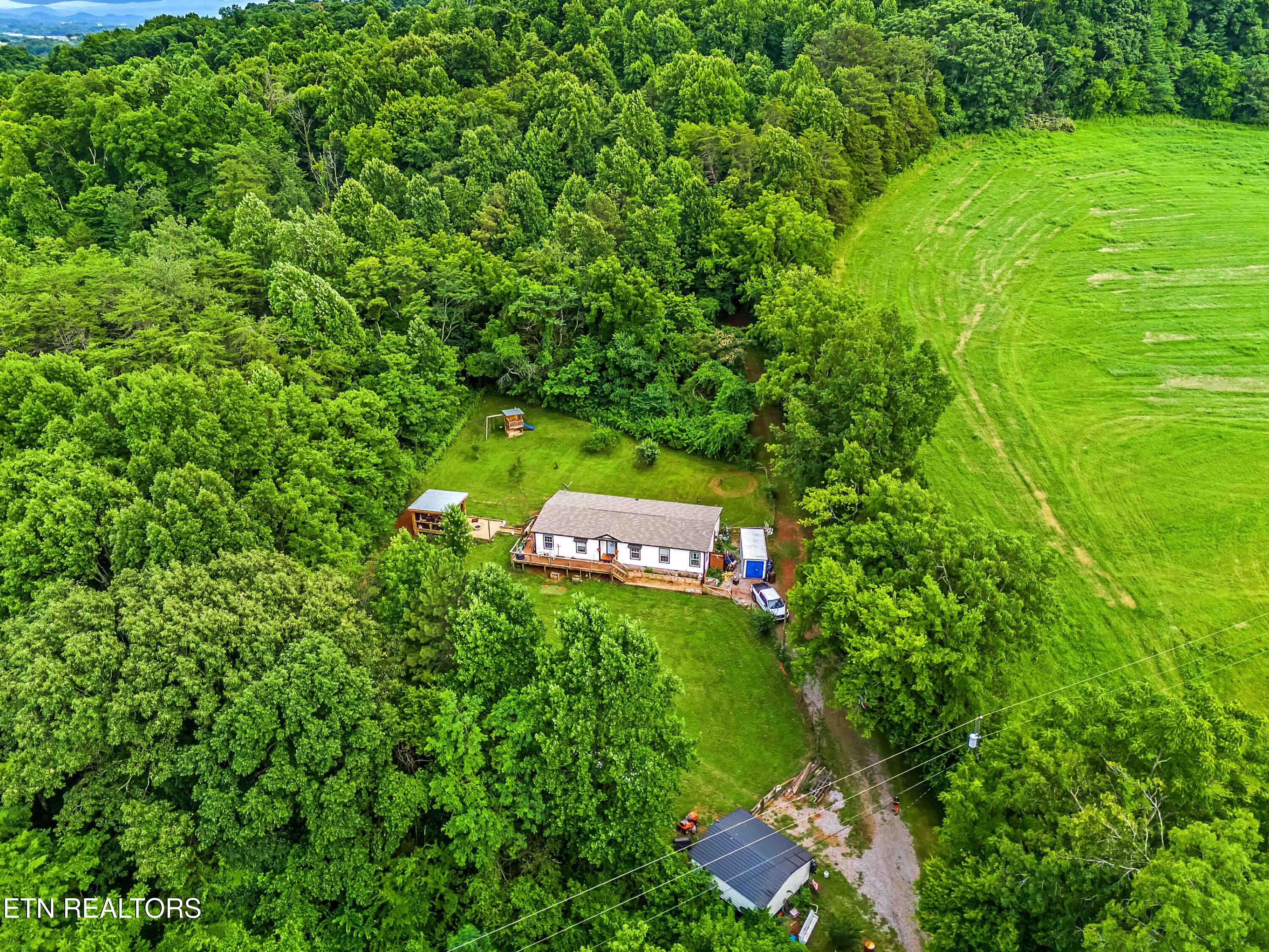 516 Knob Road Vonore TN 37885