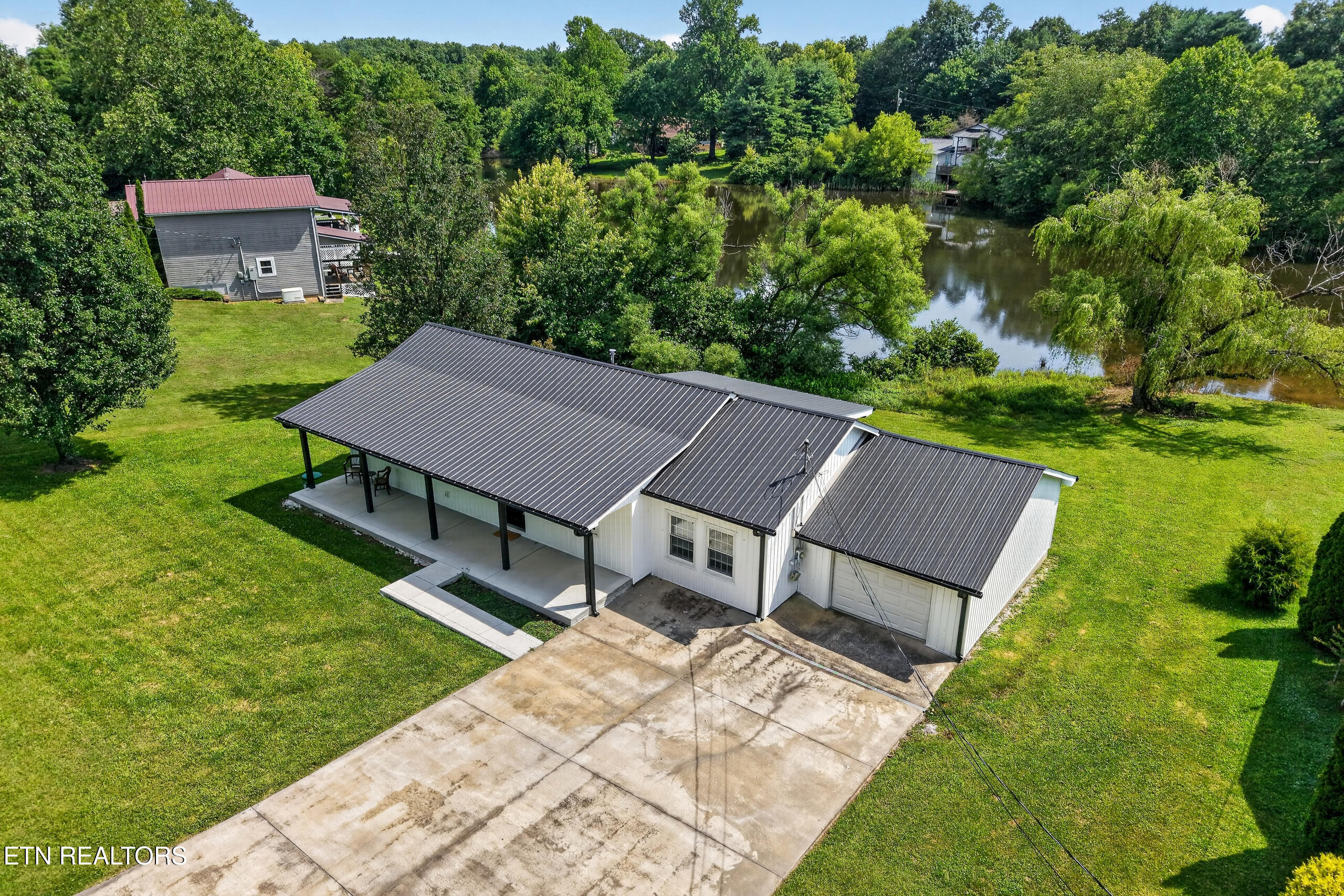 119 Vandy Circle Sparta TN 38583