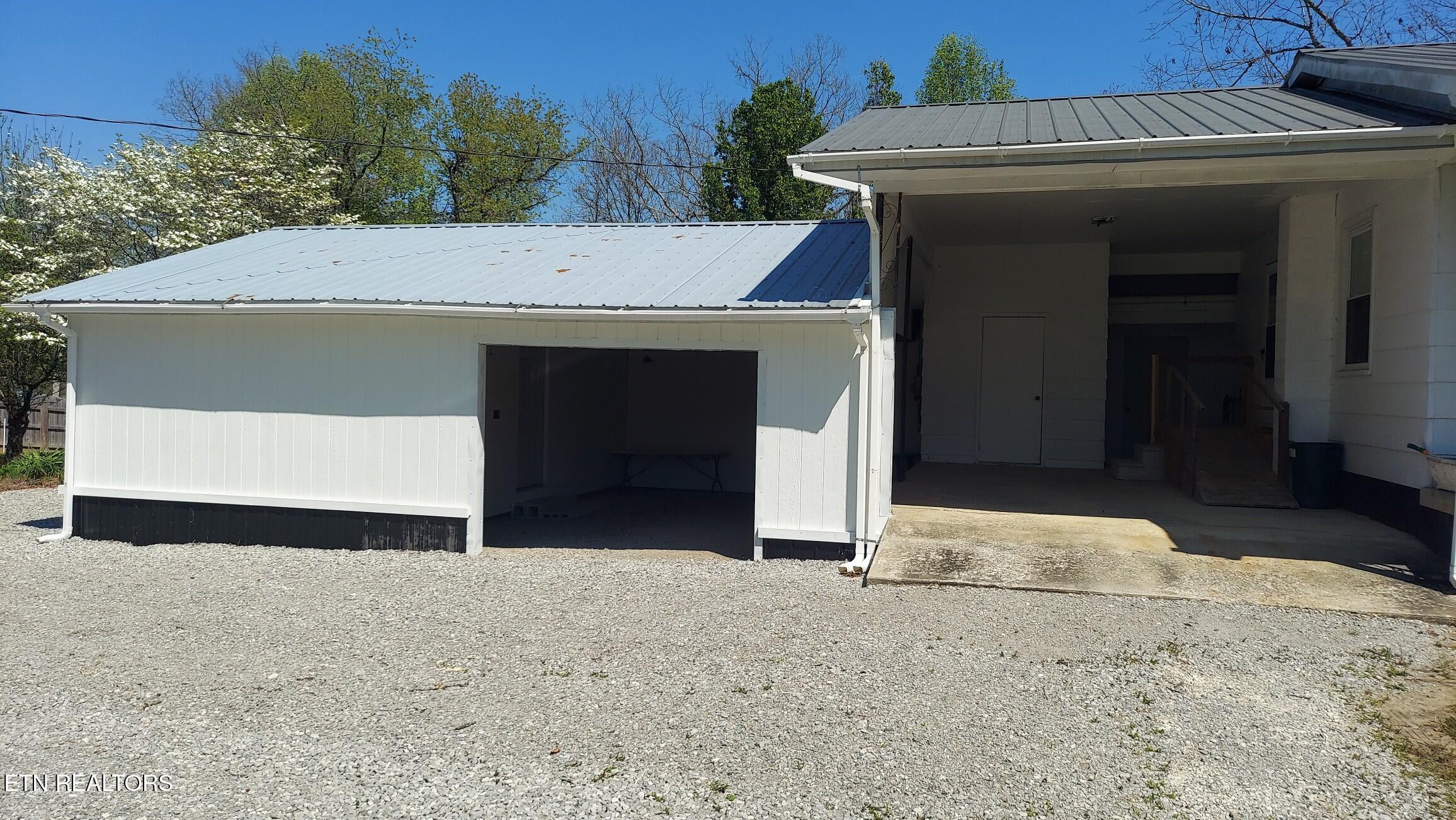 1100 North York Highway Jamestown TN 38556