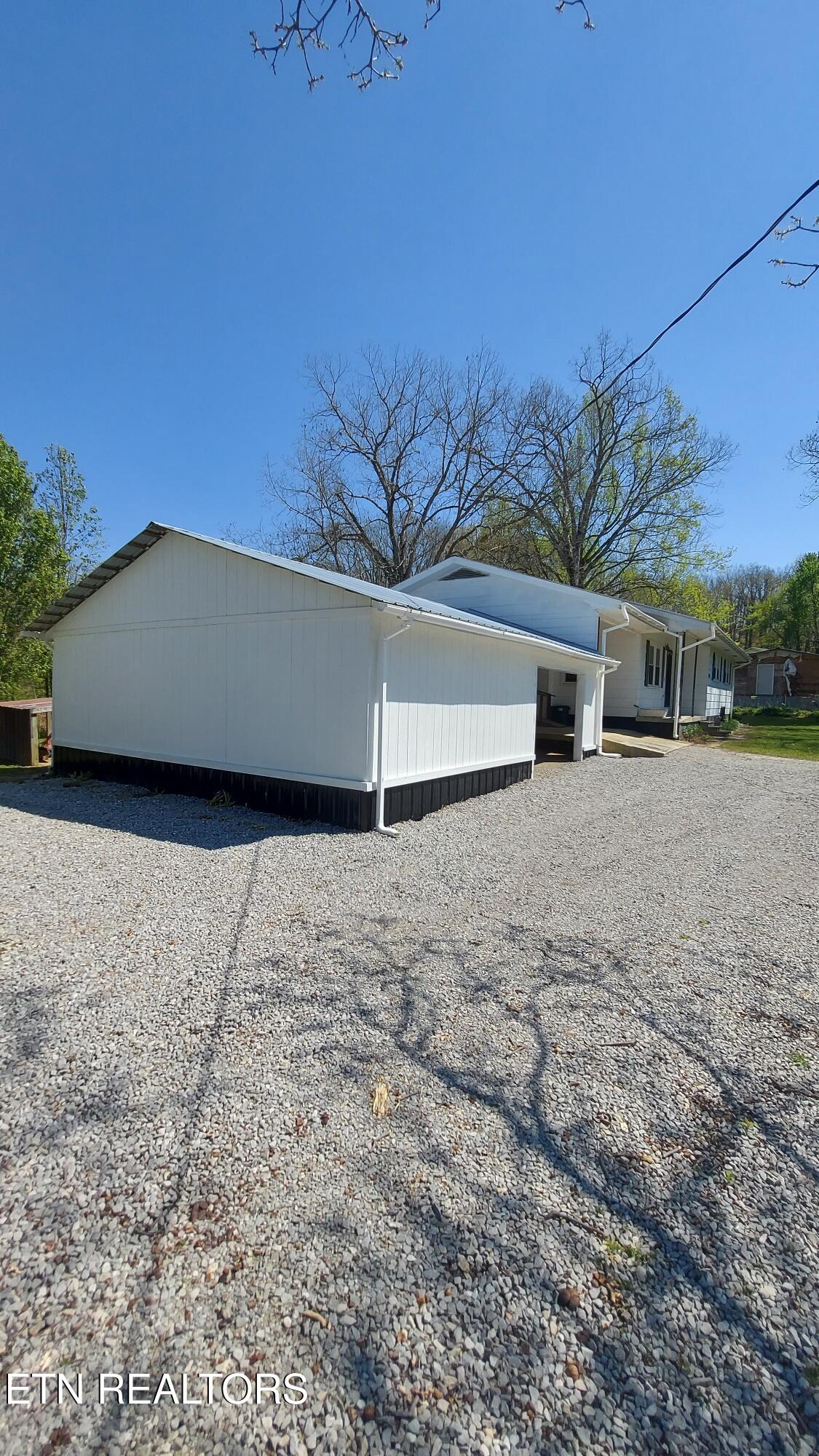 1100 North York Highway Jamestown TN 38556