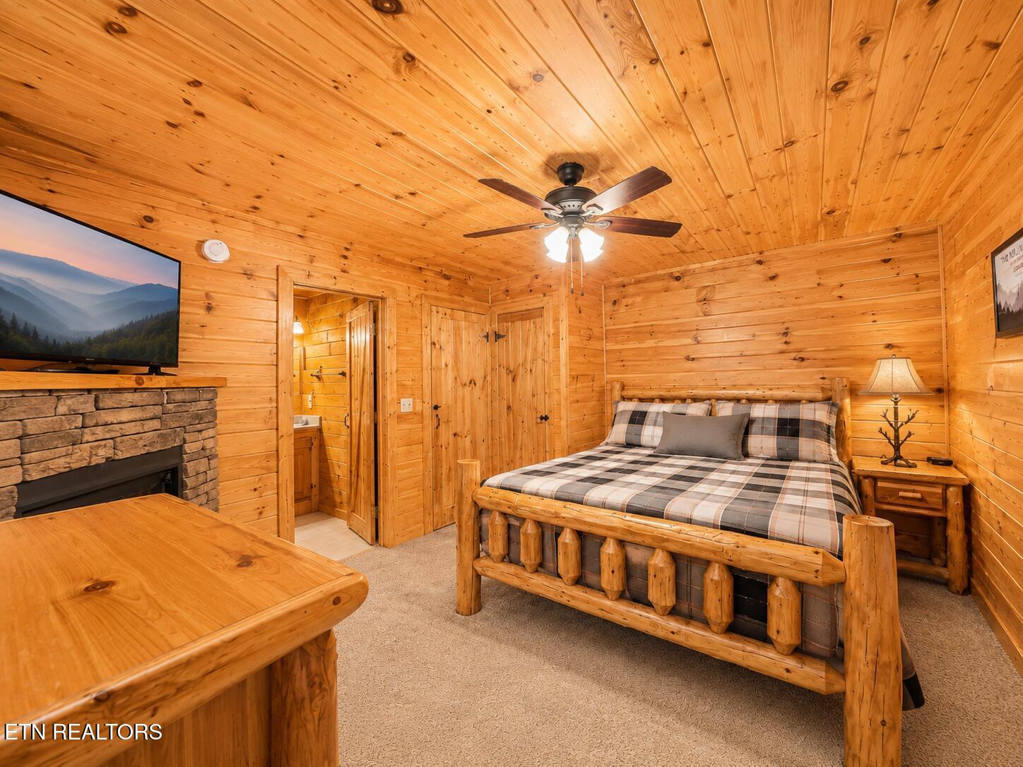 1630 Majestic Oak Way Sevierville TN 37876