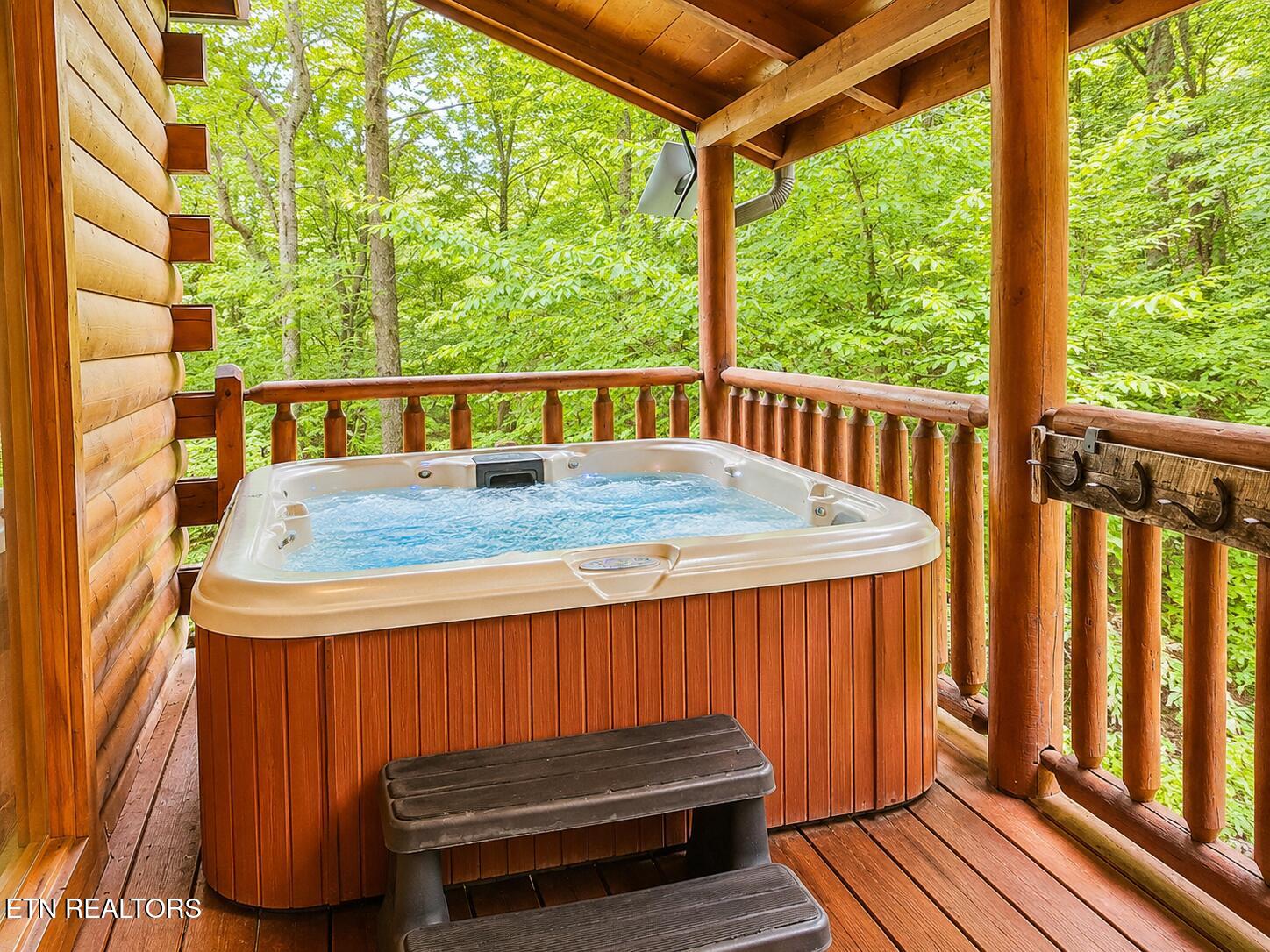 1630 Majestic Oak Way Sevierville TN 37876