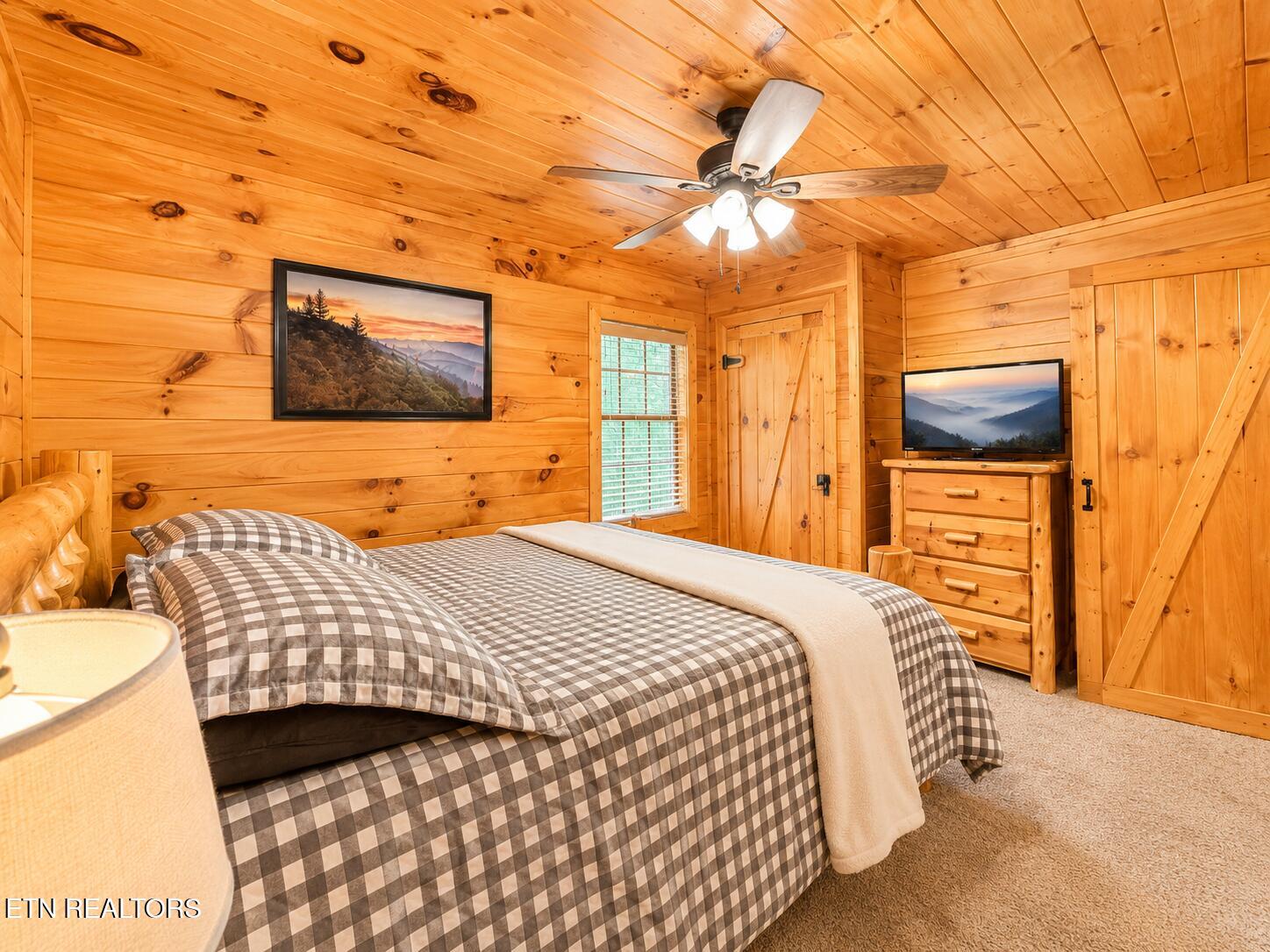 1630 Majestic Oak Way Sevierville TN 37876