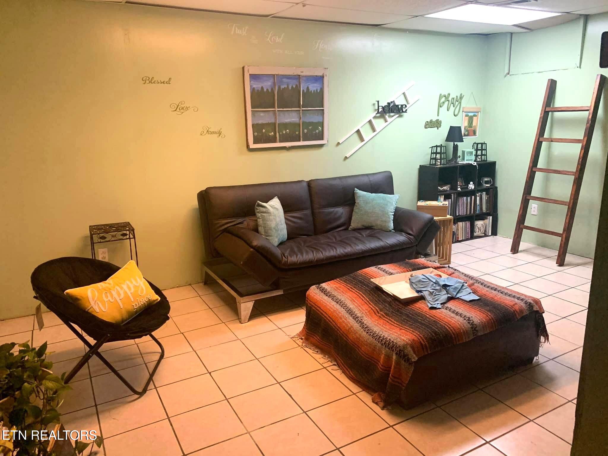 1144 Rocky Springs Road Madisonville TN 37354
