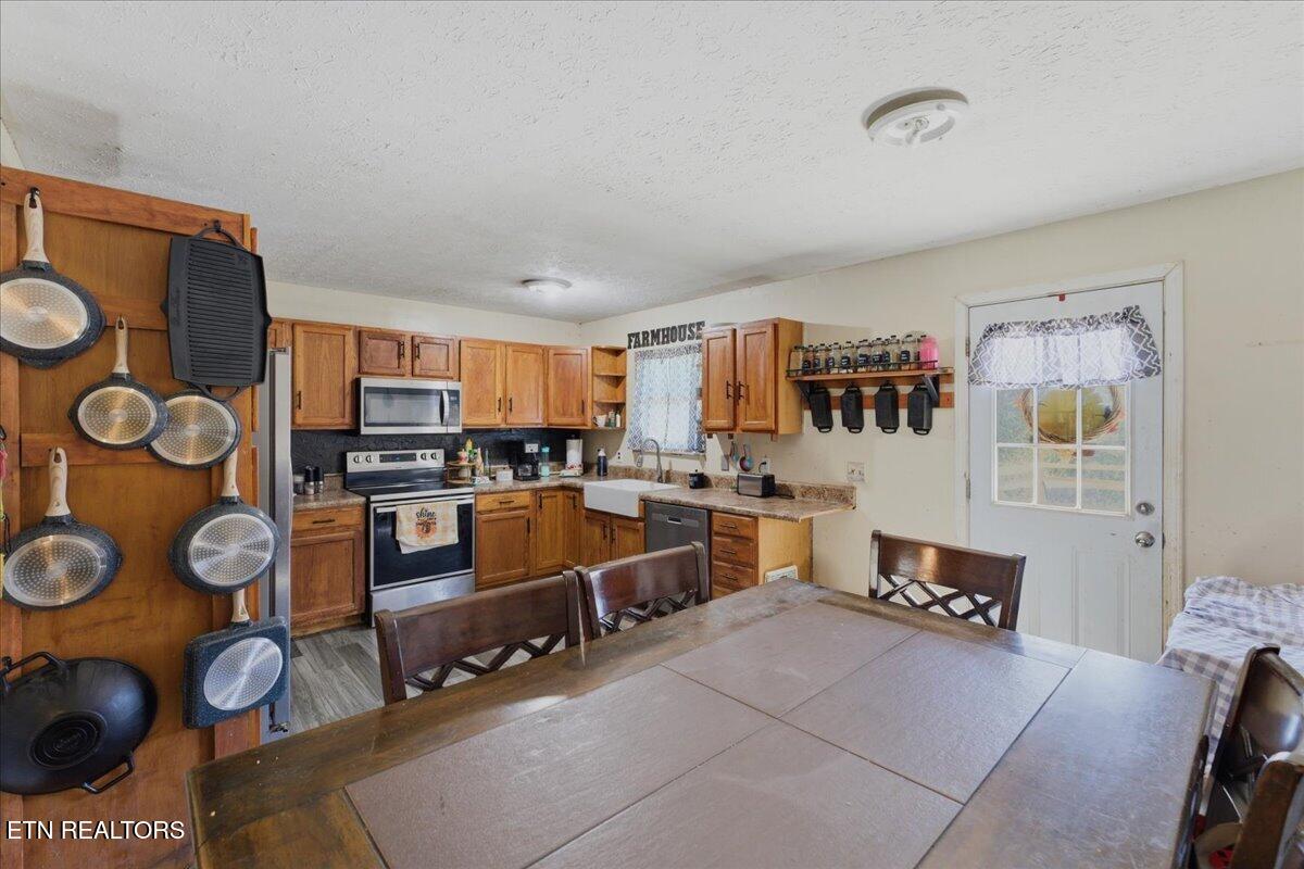 1144 Rocky Springs Road Madisonville TN 37354
