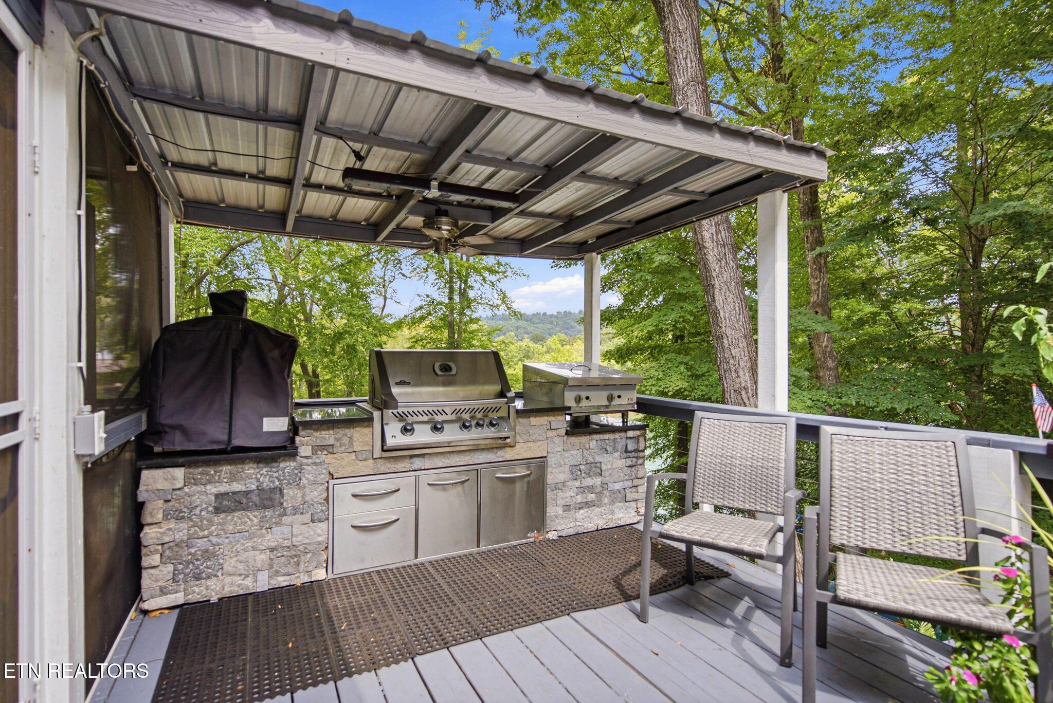 773 Yoakum Hollow Road Jacksboro TN 37757