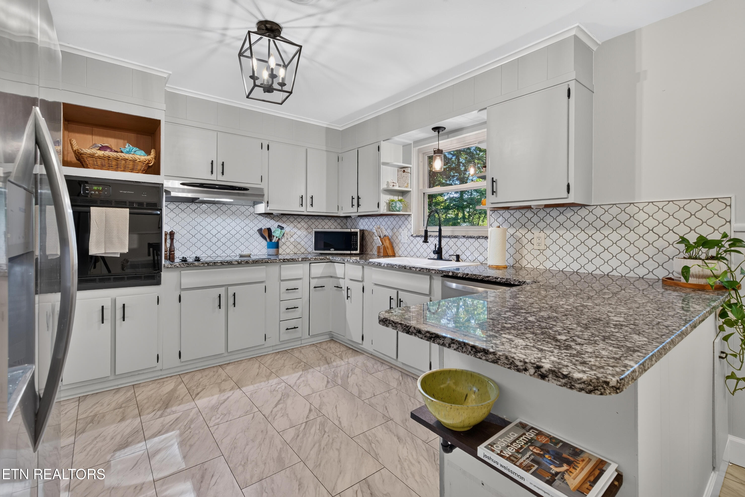 2408 Alberta Drive Knoxville TN 37920