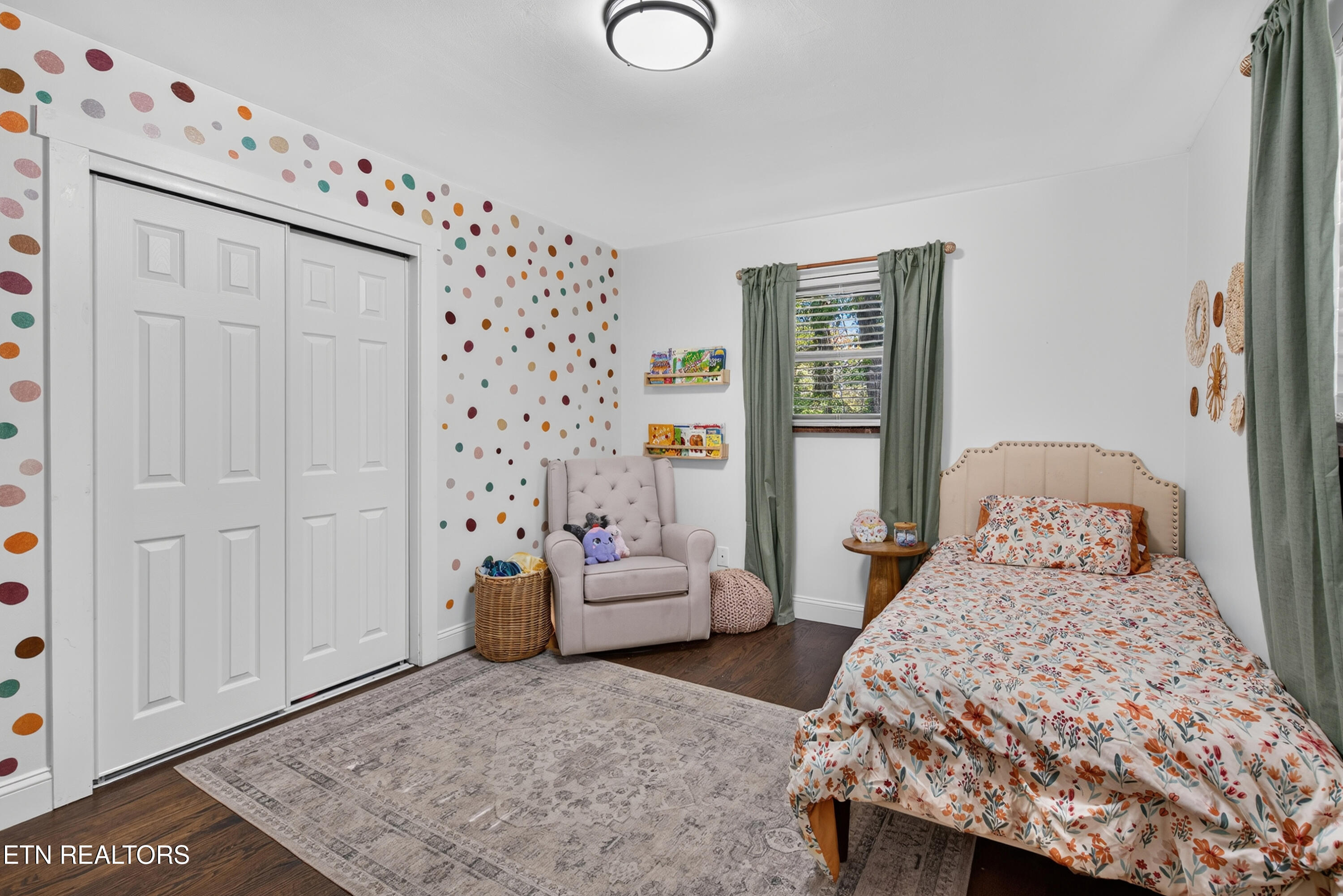 2408 Alberta Drive Knoxville TN 37920