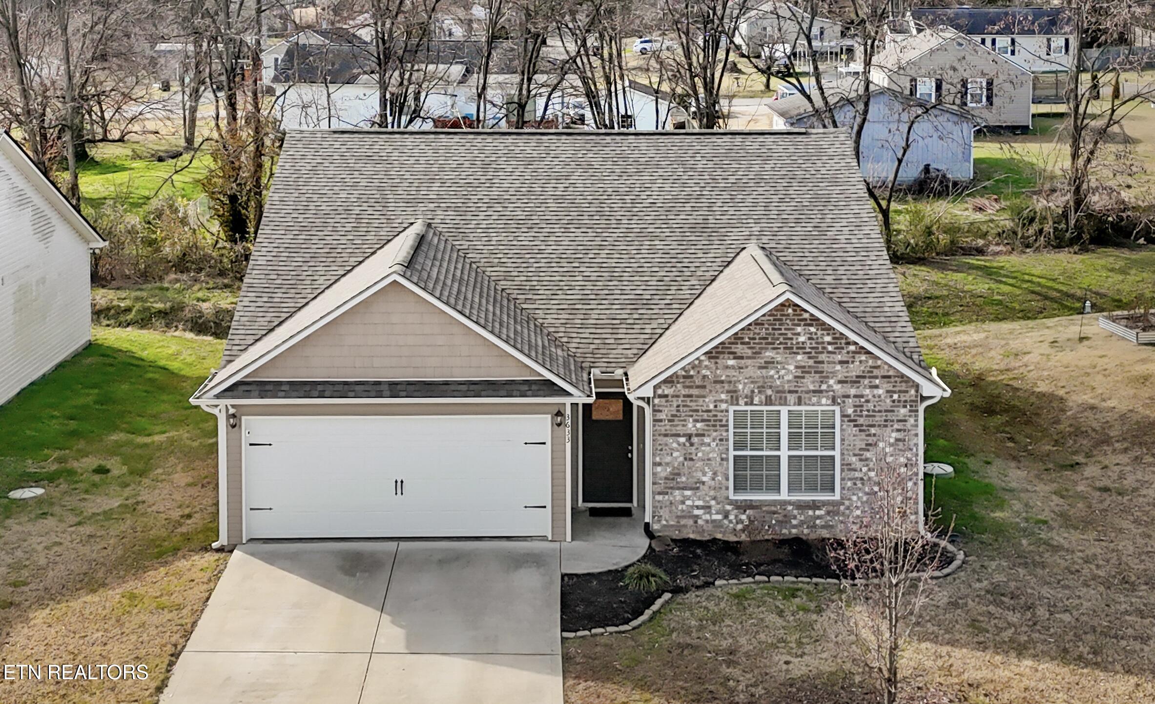 3633 Flowering Vine Way Knoxville TN 37917