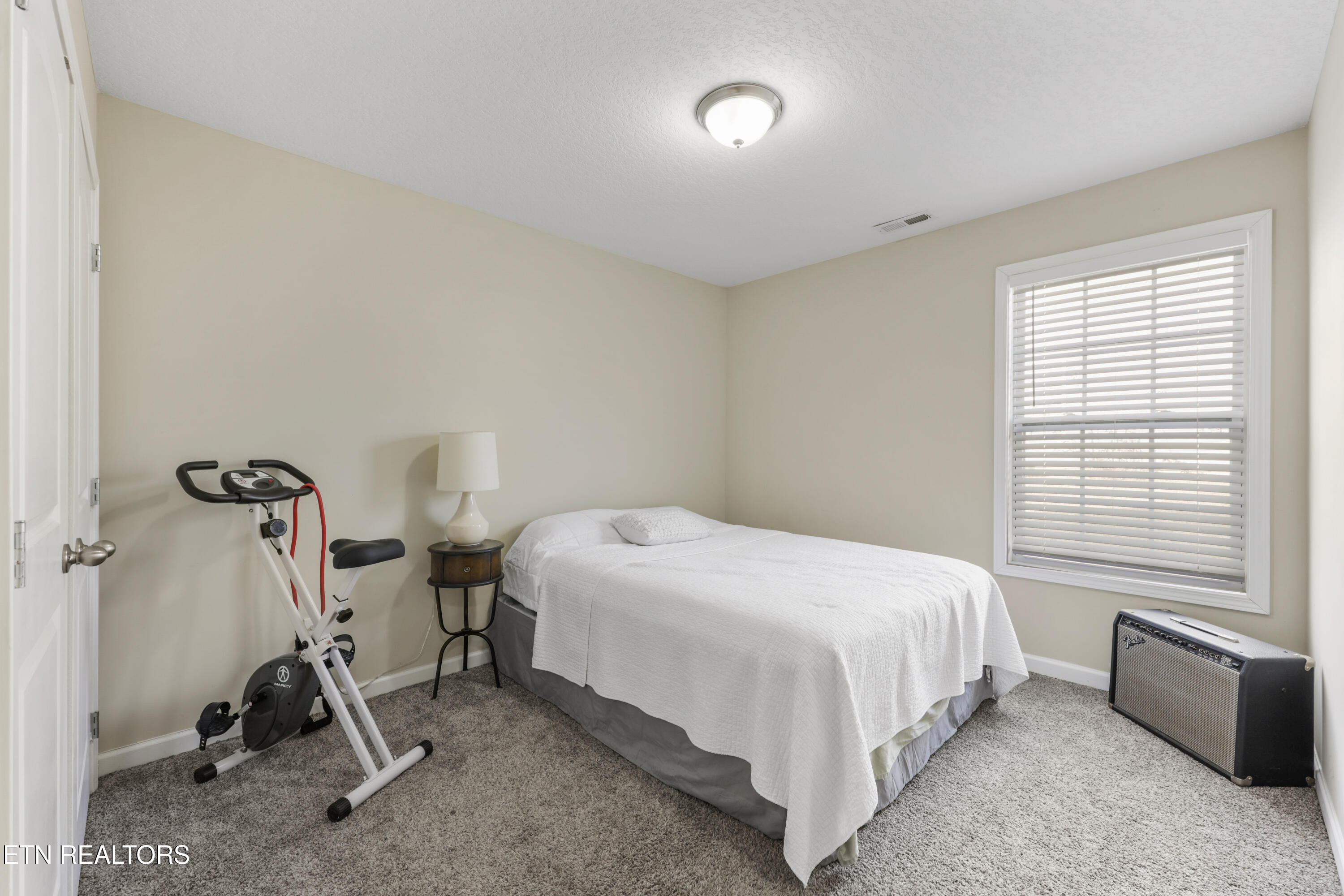 3633 Flowering Vine Way Knoxville TN 37917