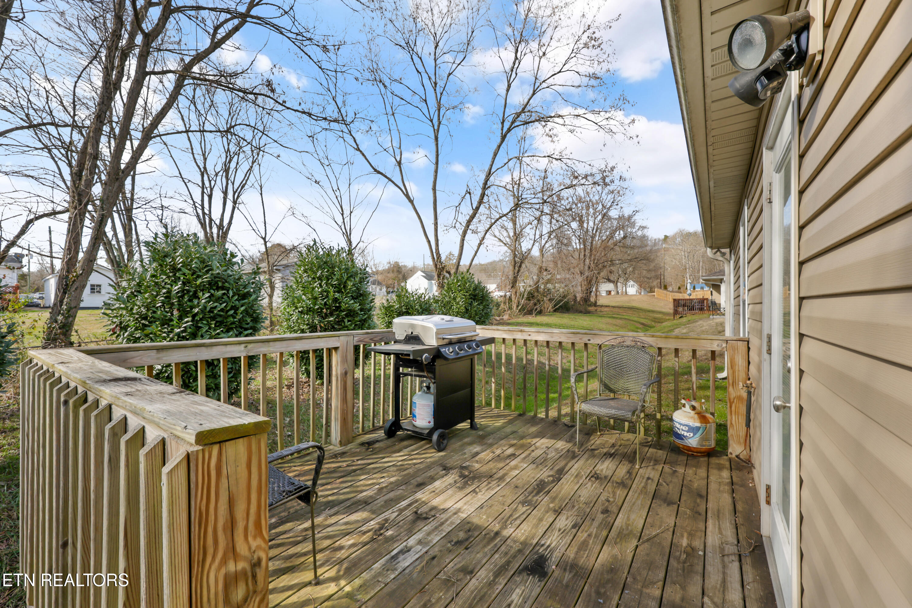3633 Flowering Vine Way Knoxville TN 37917