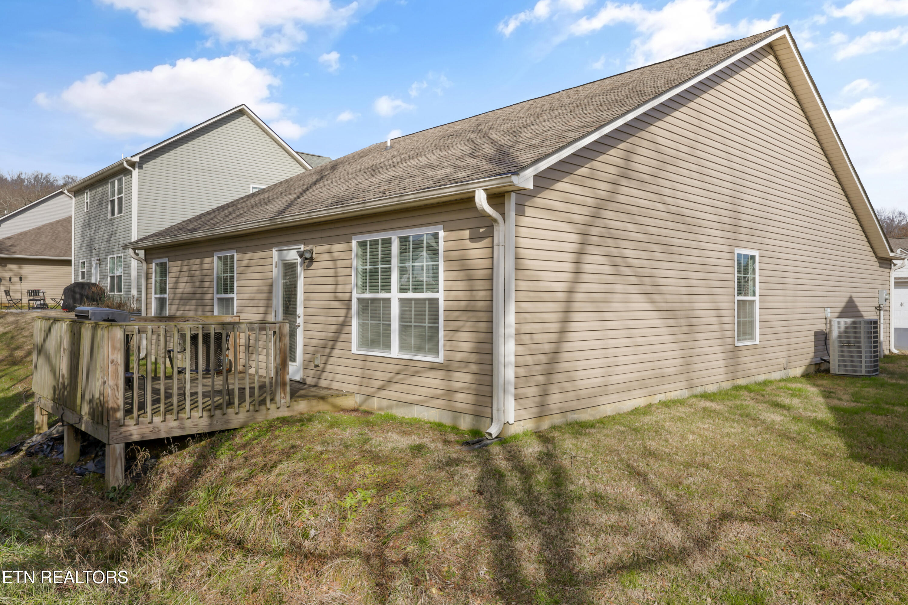 3633 Flowering Vine Way Knoxville TN 37917