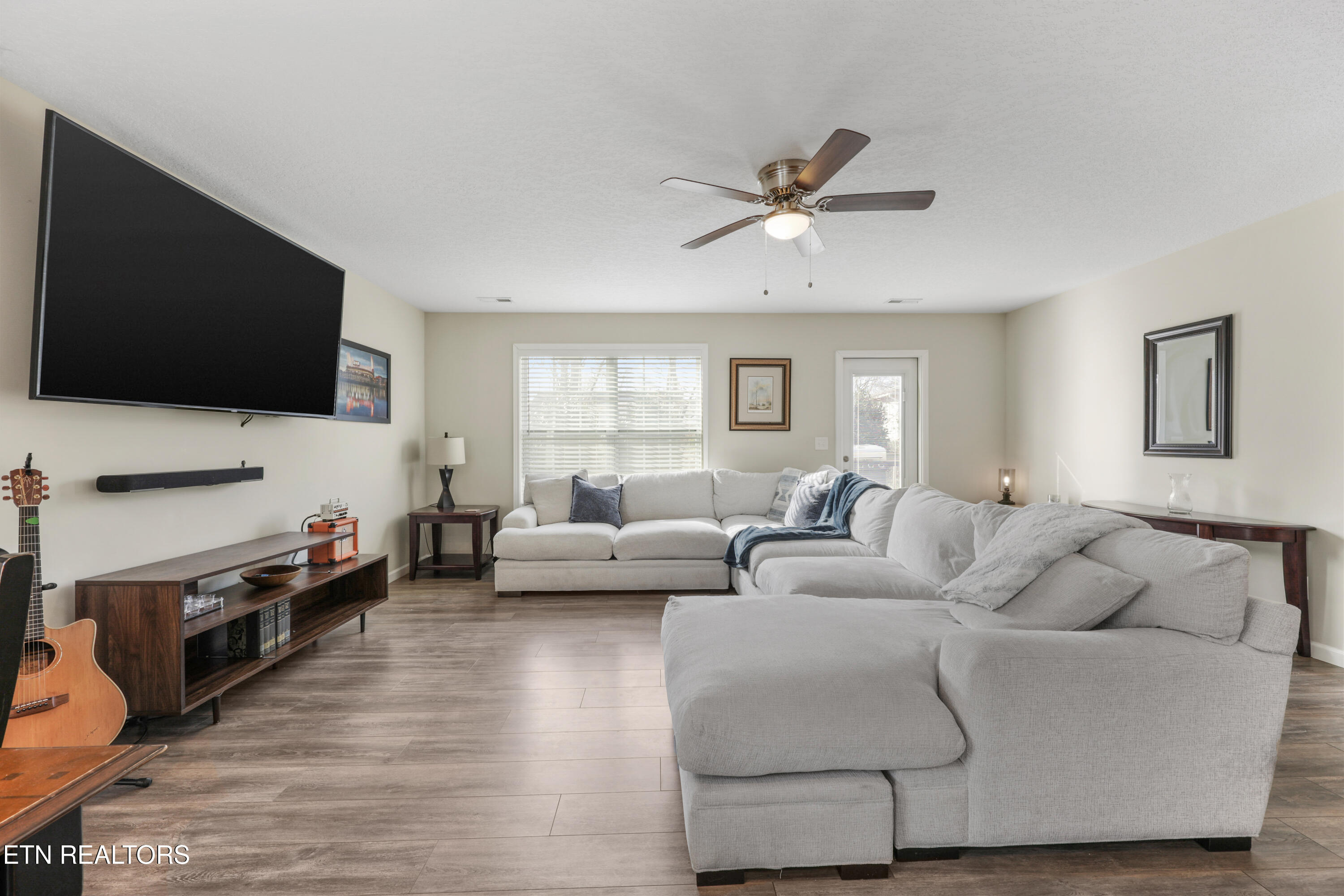 3633 Flowering Vine Way Knoxville TN 37917