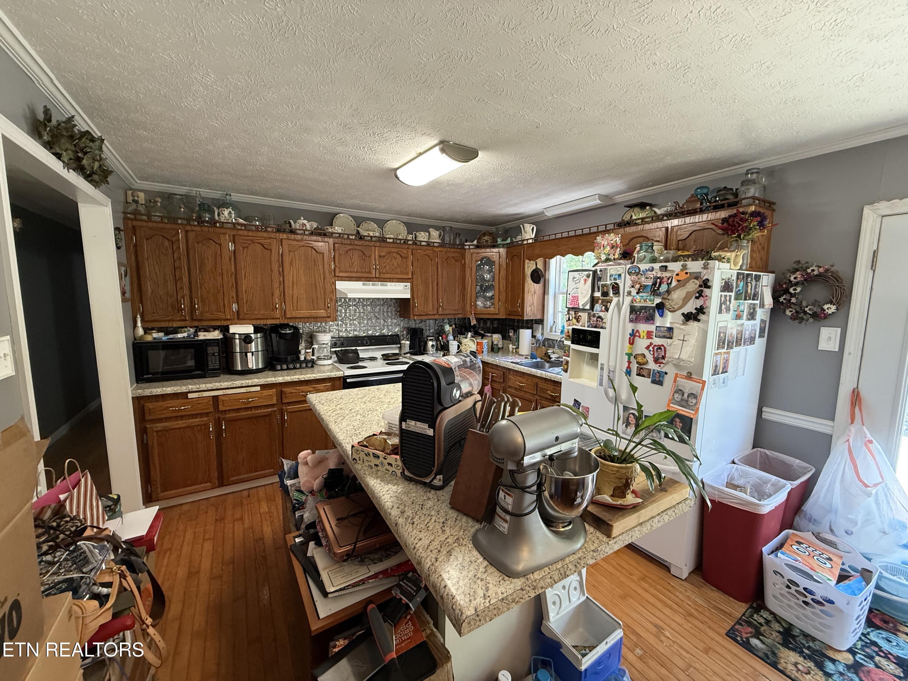 1045 Pearl Hinds Road Jamestown TN 38556