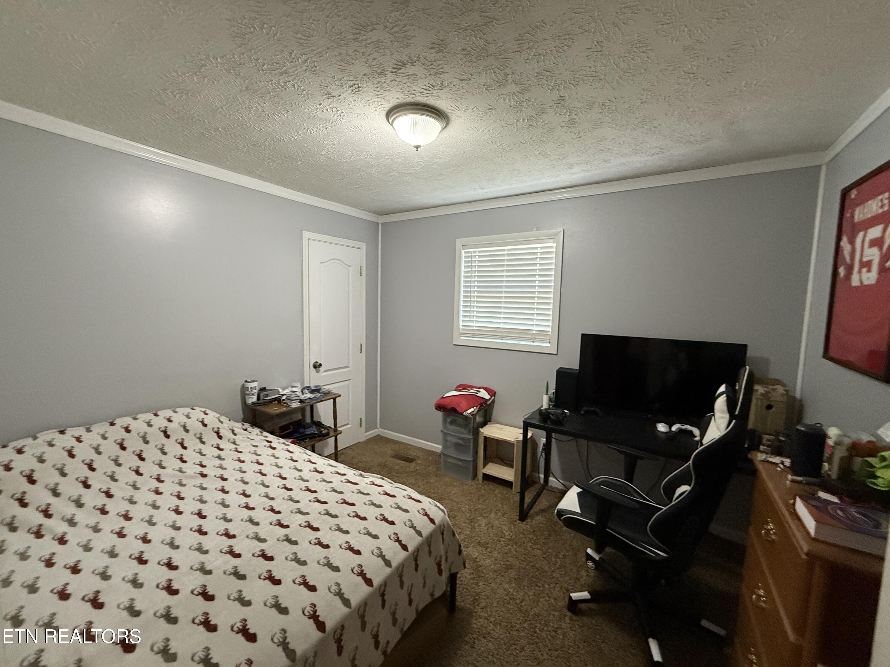 1045 Pearl Hinds Road Jamestown TN 38556