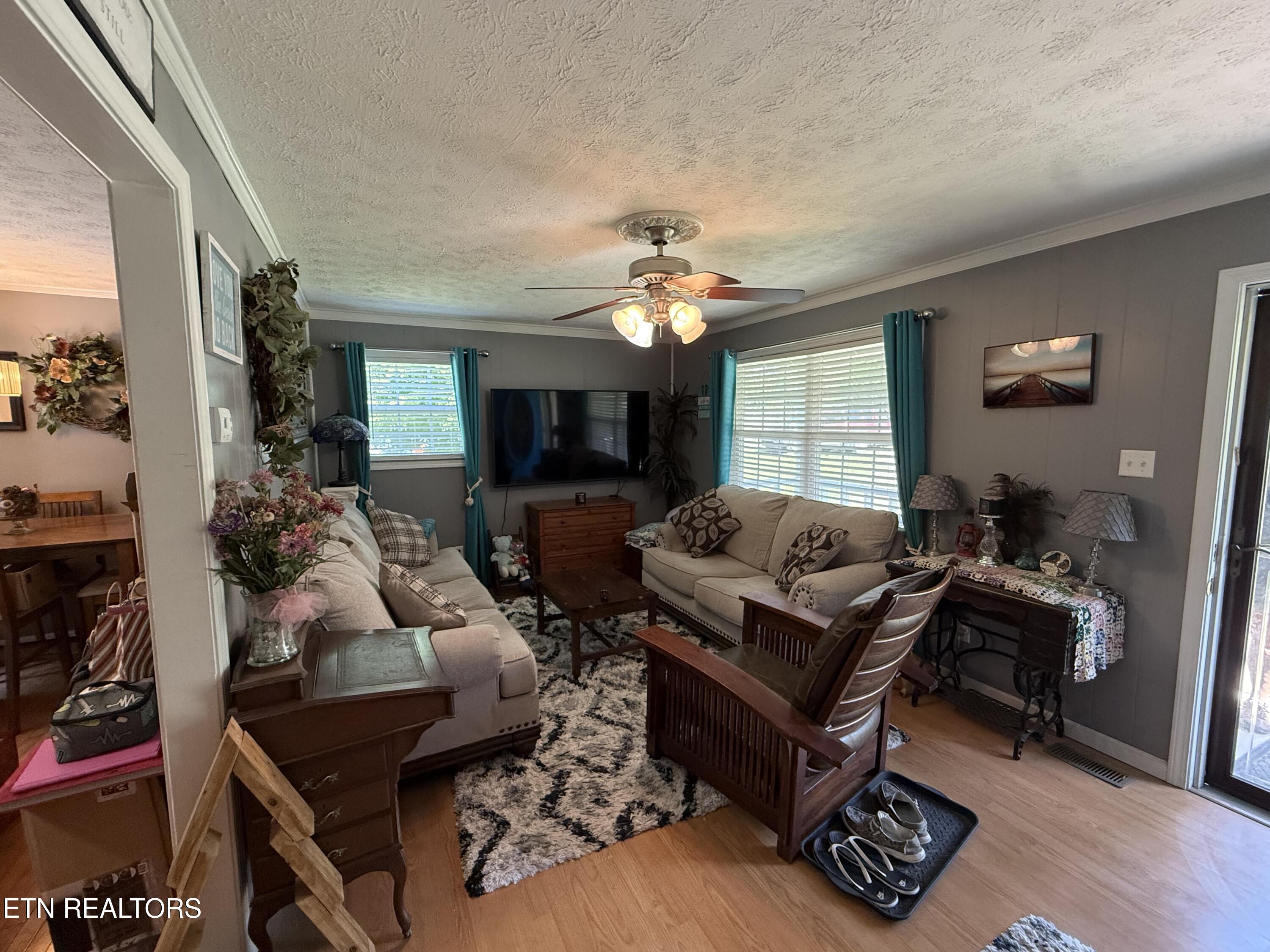 1045 Pearl Hinds Road Jamestown TN 38556