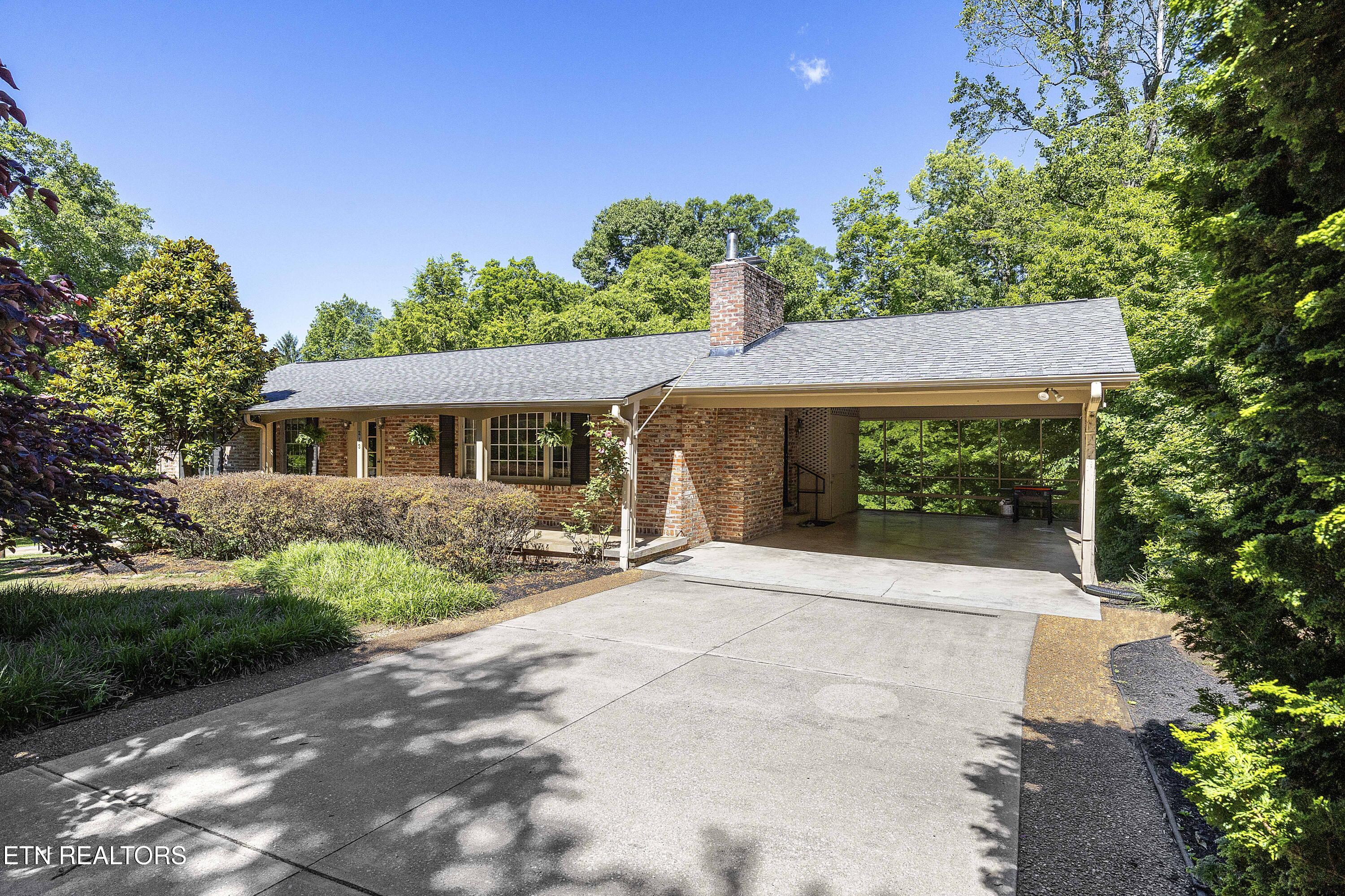 213 Beechwood Drive Knoxville TN 37920