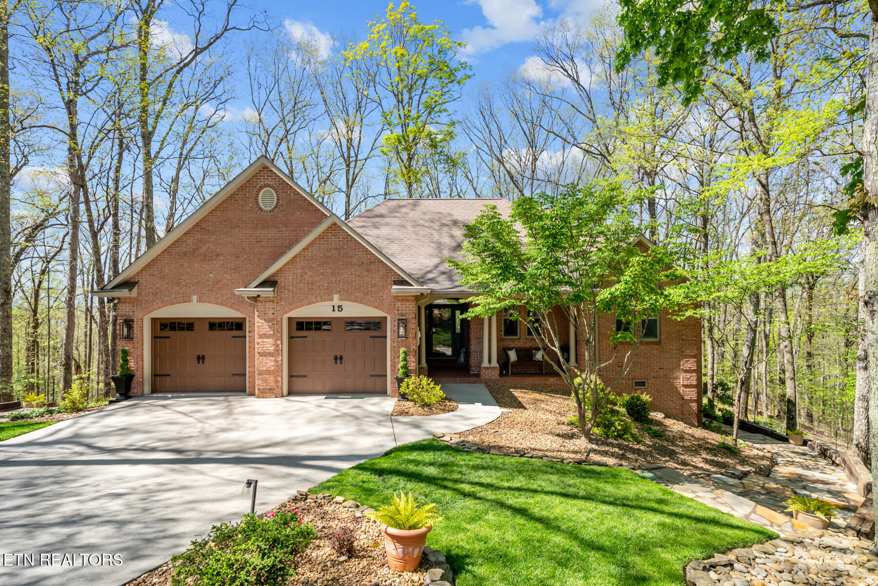 15 Quill Court Crossville TN 38558