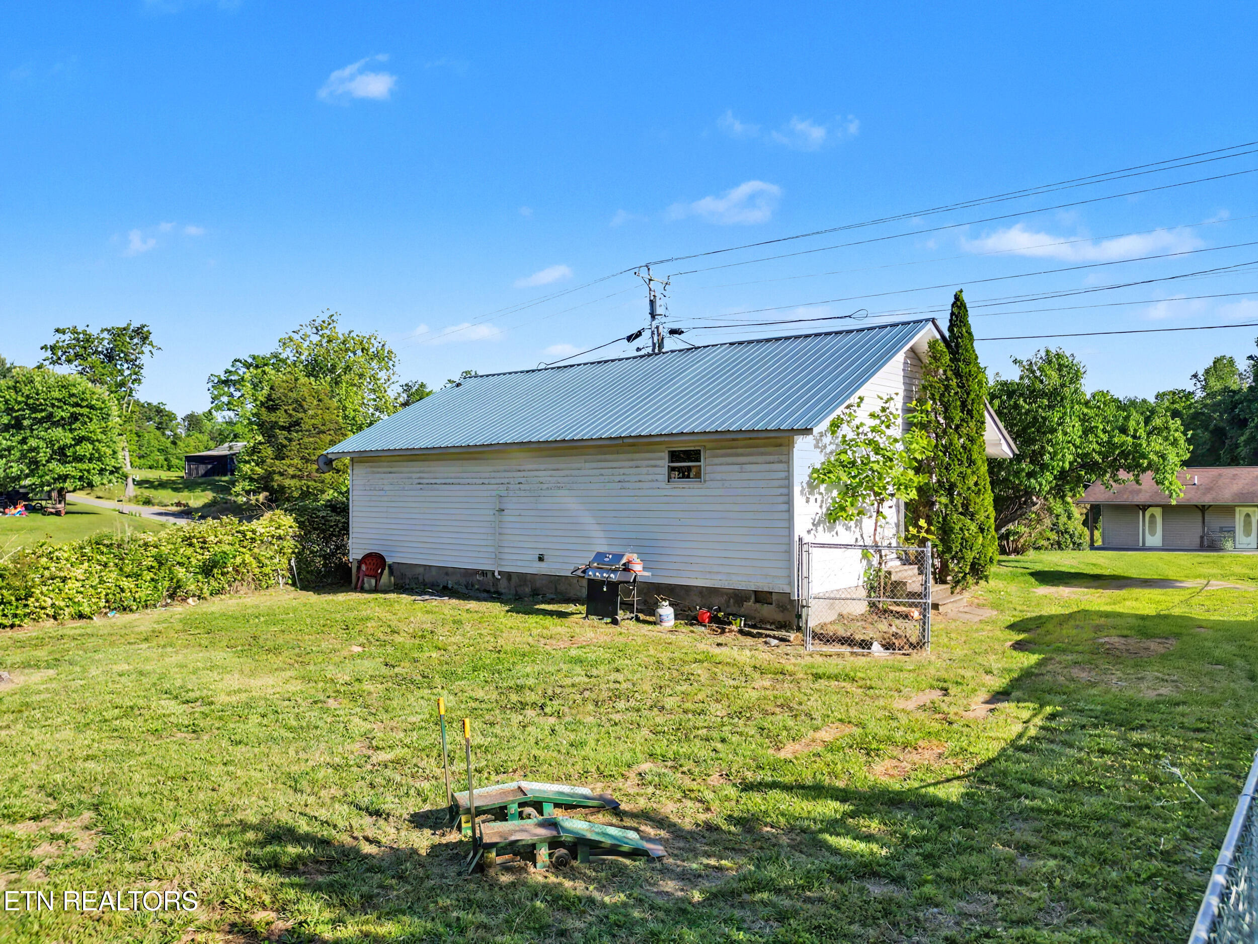 2146 Snodgrass Road New Tazewell TN 37825