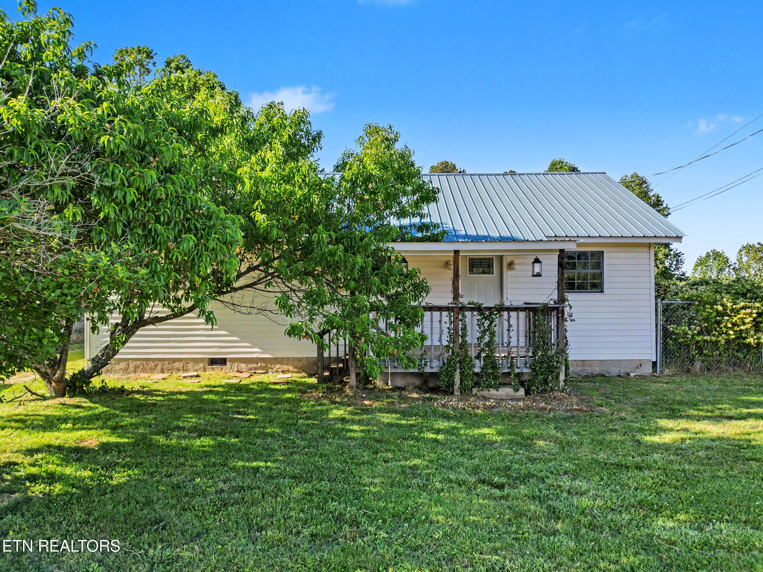 2146 Snodgrass Road New Tazewell TN 37825
