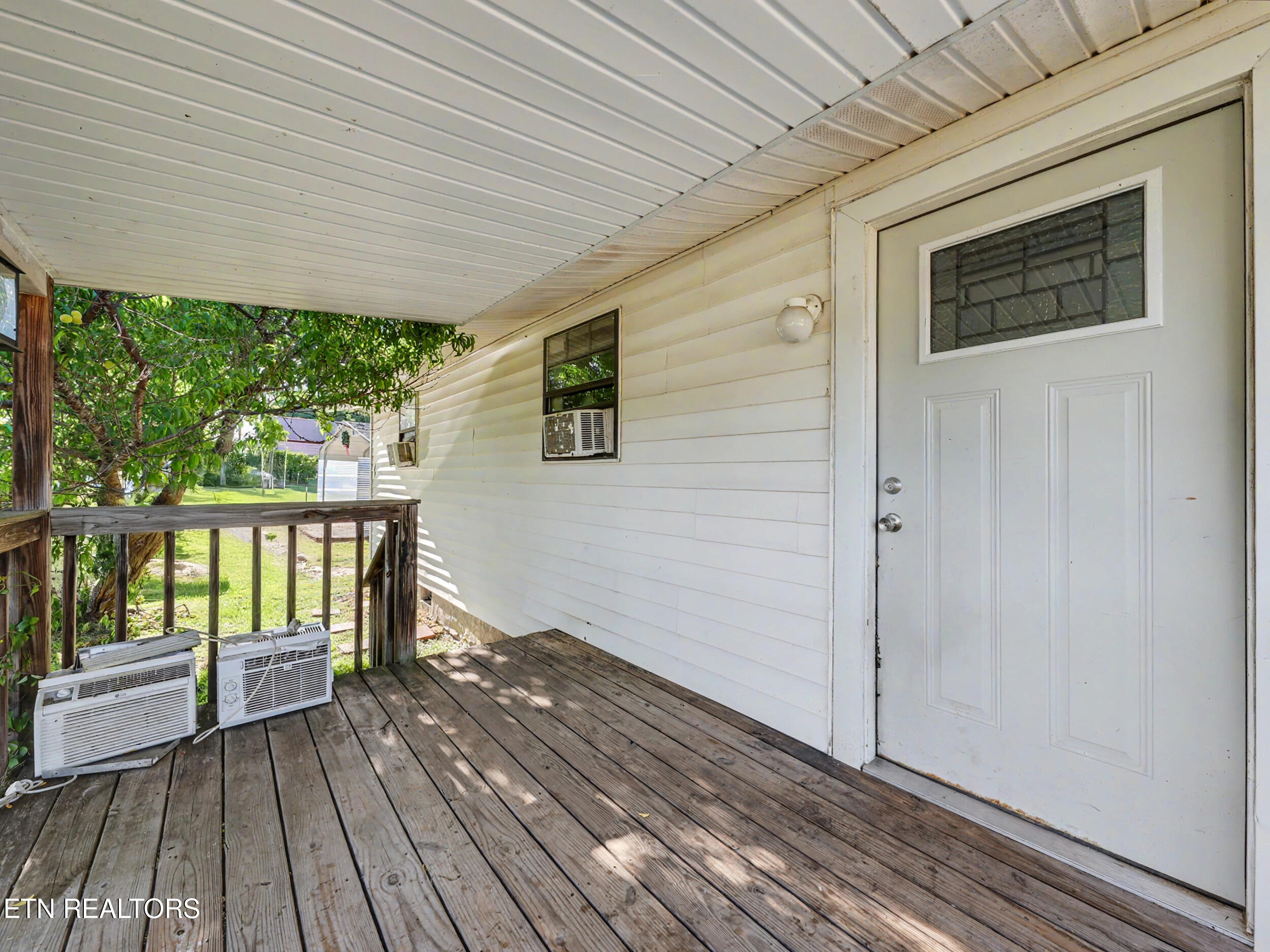 2146 Snodgrass Road New Tazewell TN 37825