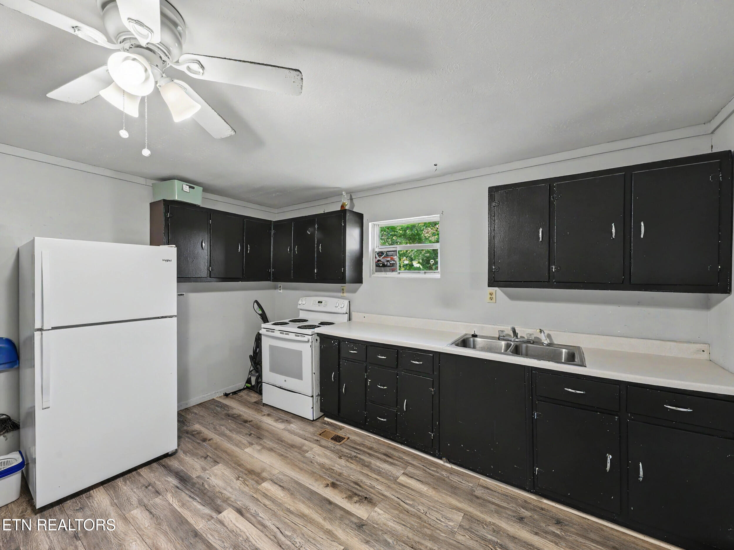 2146 Snodgrass Road New Tazewell TN 37825