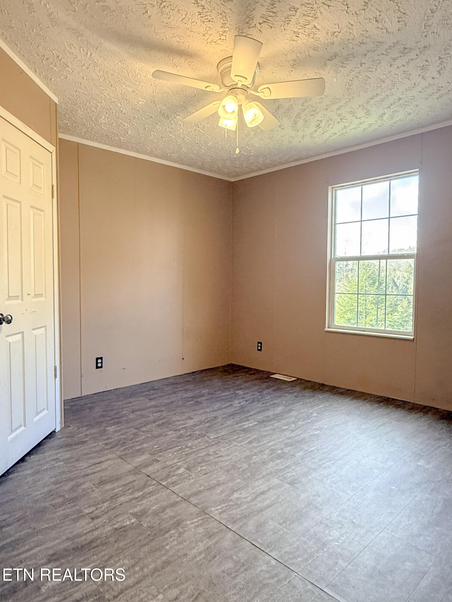 18726 Clarkrange Highway Monterey TN 38574