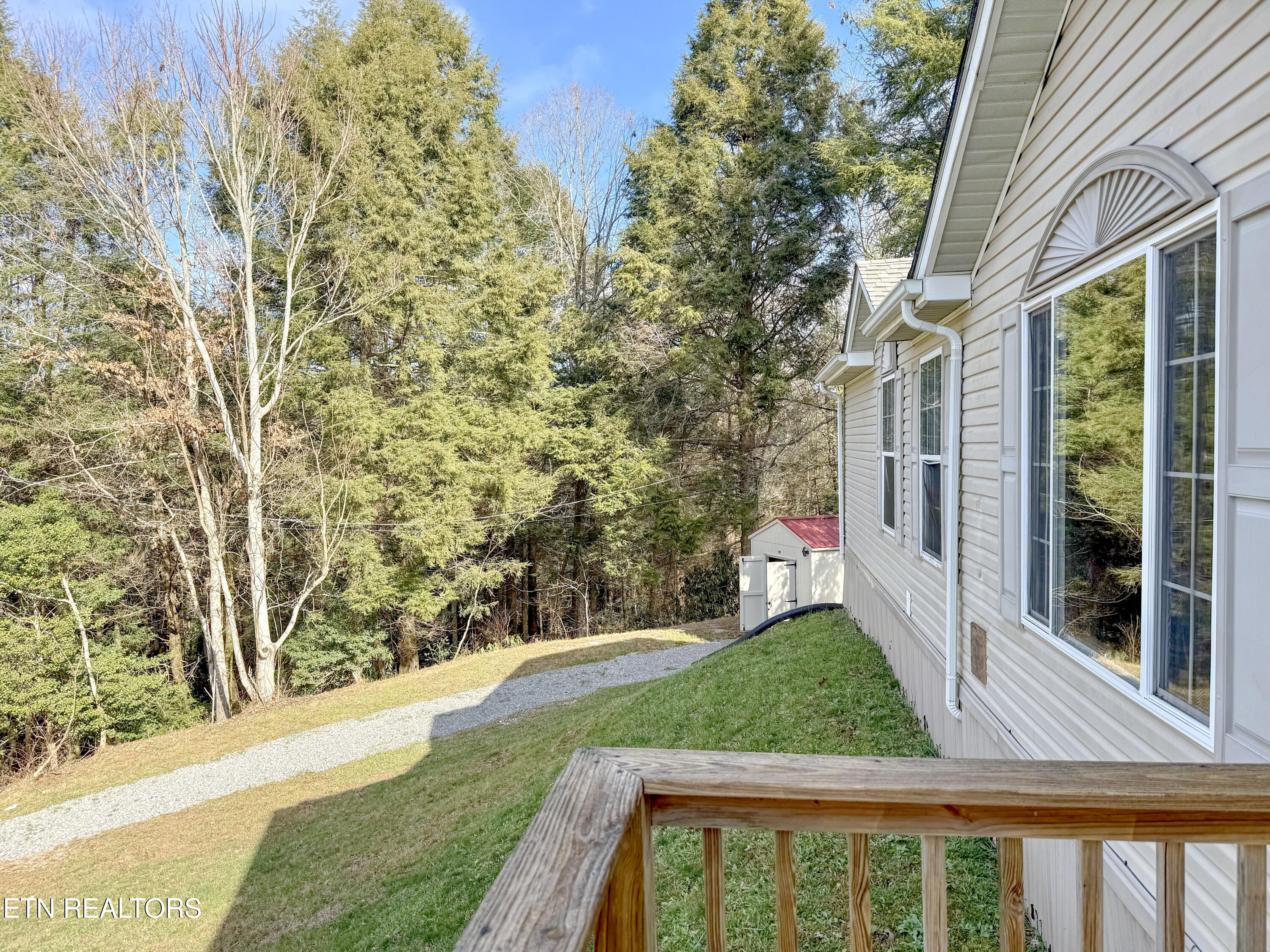18726 Clarkrange Highway Monterey TN 38574