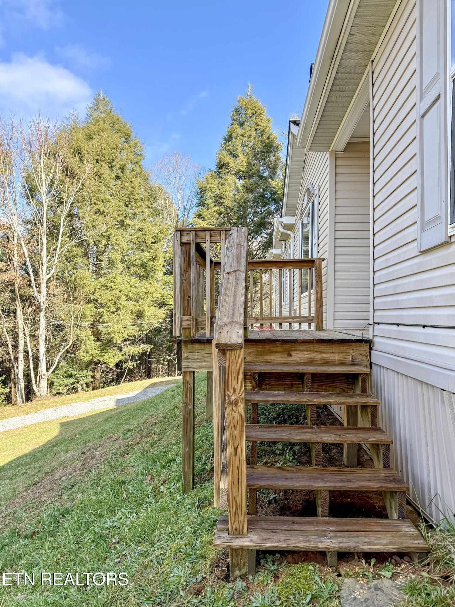 18726 Clarkrange Highway Monterey TN 38574